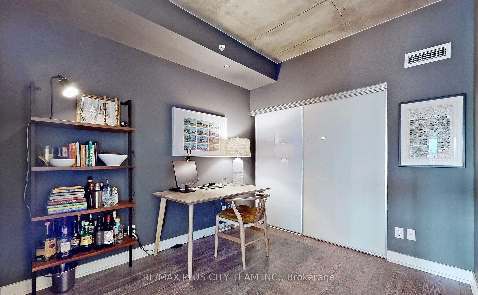 Photo 10 of Unit 405, 1238 Dundas Street E, Toronto, South Riverdale — HOMEH
