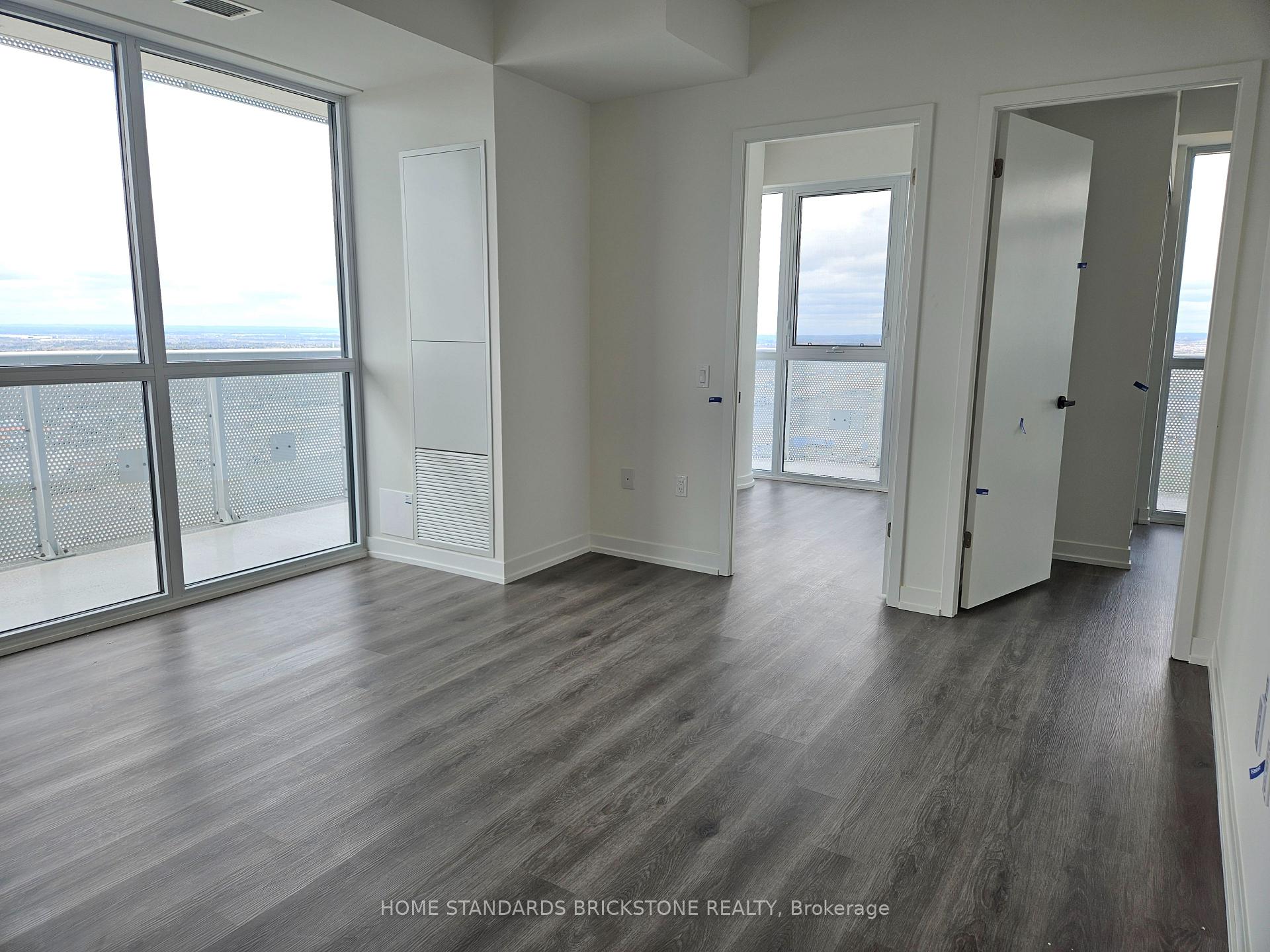Photo 2 of Unit 3809, 225 Commerce Street, Vaughan, Vaughan Corporate Centre — HOMEH