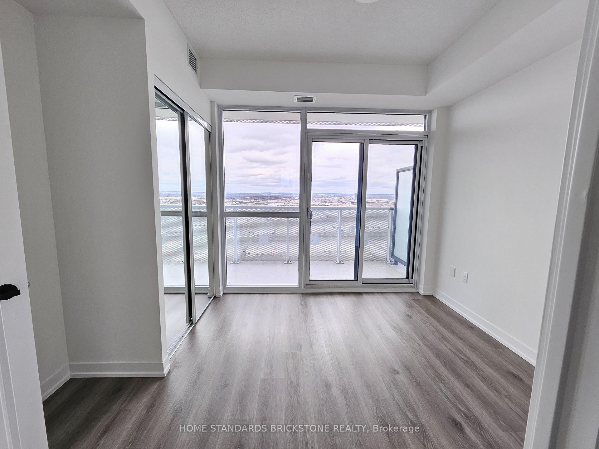 Photo 8 of Unit 3809, 225 Commerce Street, Vaughan, Vaughan Corporate Centre — HOMEH