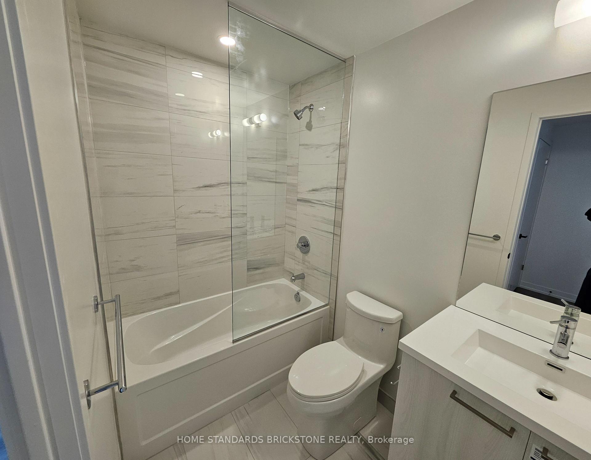 Photo 15 of Unit 3809, 225 Commerce Street, Vaughan, Vaughan Corporate Centre — HOMEH