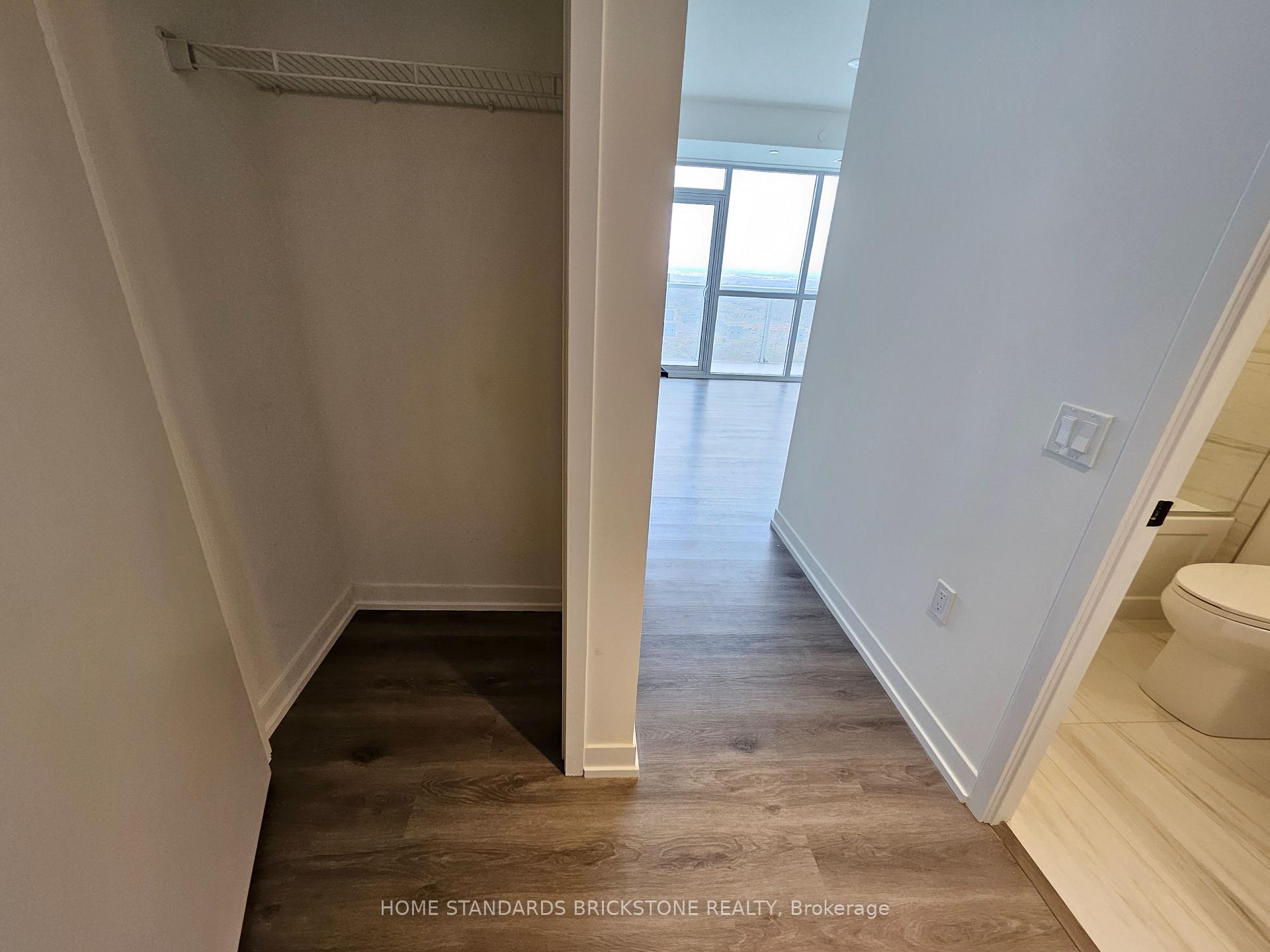 Photo 6 of Unit 3809, 225 Commerce Street, Vaughan, Vaughan Corporate Centre — HOMEH