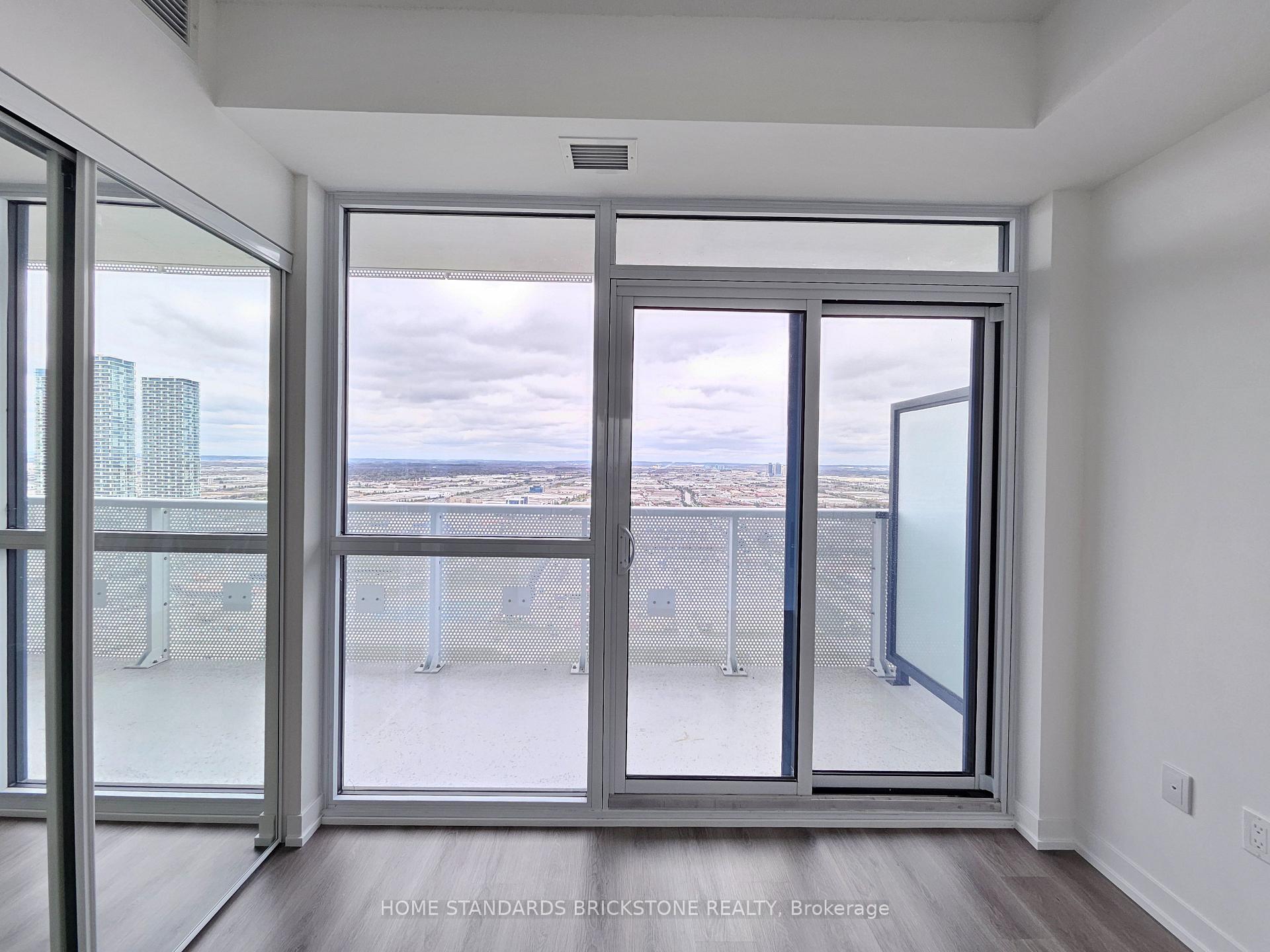 Photo 9 of Unit 3809, 225 Commerce Street, Vaughan, Vaughan Corporate Centre — HOMEH