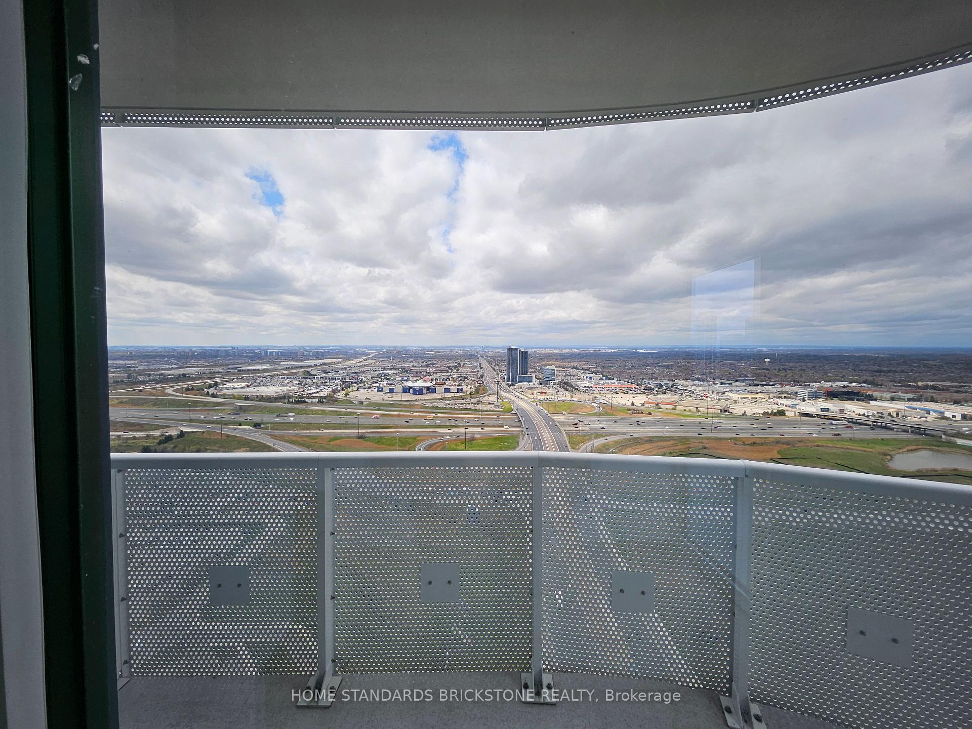Photo 17 of Unit 3809, 225 Commerce Street, Vaughan, Vaughan Corporate Centre — HOMEH
