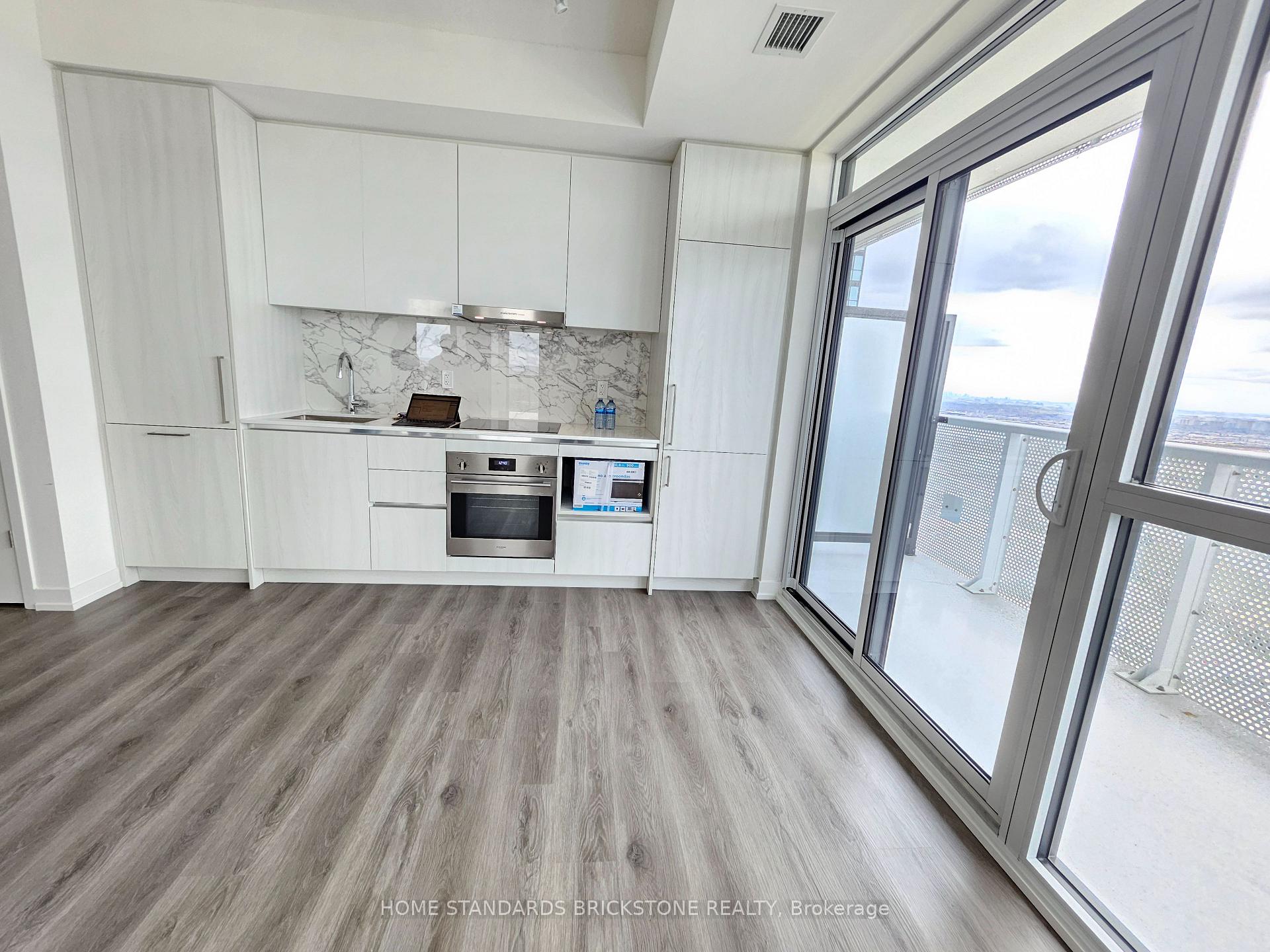 Photo 11 of Unit 3809, 225 Commerce Street, Vaughan, Vaughan Corporate Centre — HOMEH