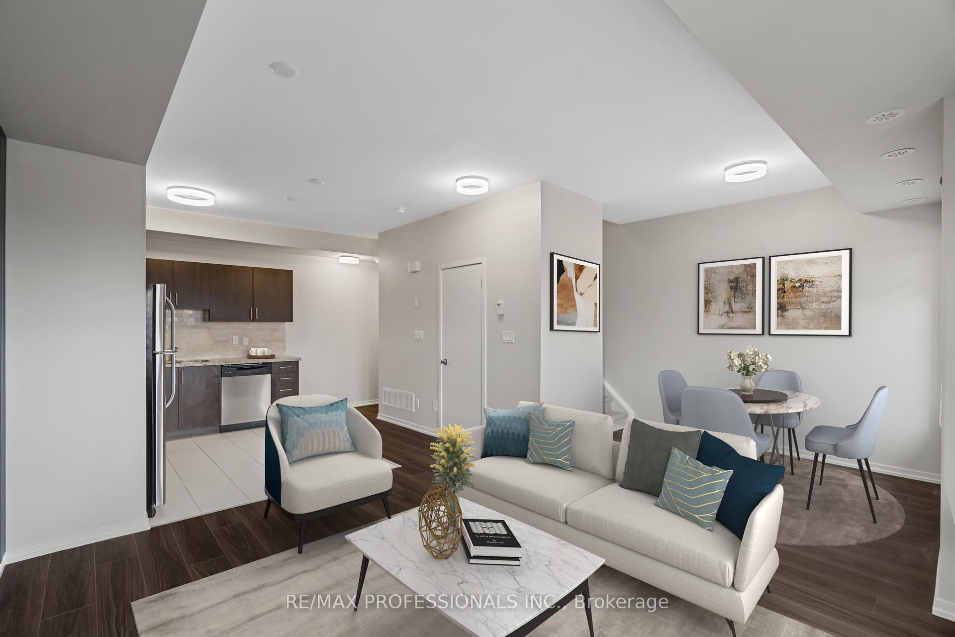 Photo 11 of Unit C24, 26 Bruce Street, Vaughan, East Woodbridge — HOMEH