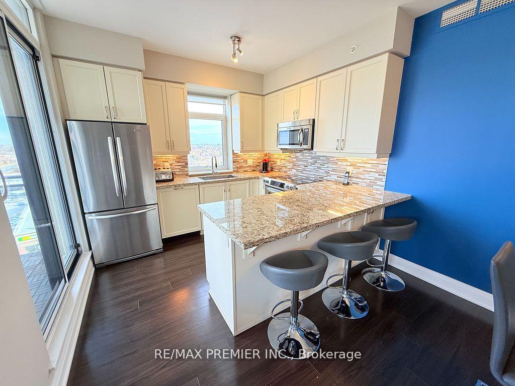 Photo 8 of Unit 811, 24 Woodstream Boulevard, Vaughan, Vaughan Grove — HOMEH