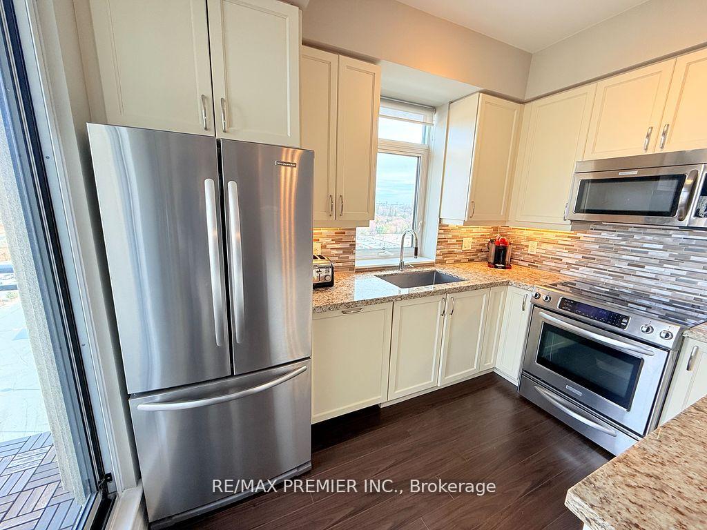 Photo 7 of Unit 811, 24 Woodstream Boulevard, Vaughan, Vaughan Grove — HOMEH