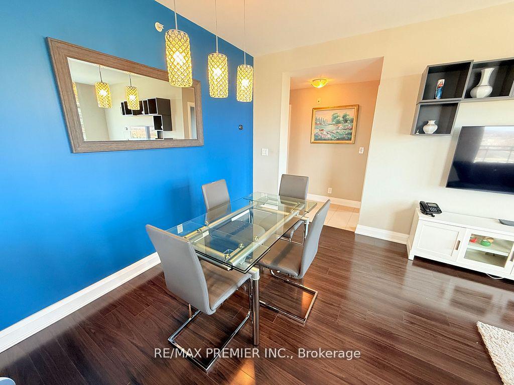 Photo 11 of Unit 811, 24 Woodstream Boulevard, Vaughan, Vaughan Grove — HOMEH