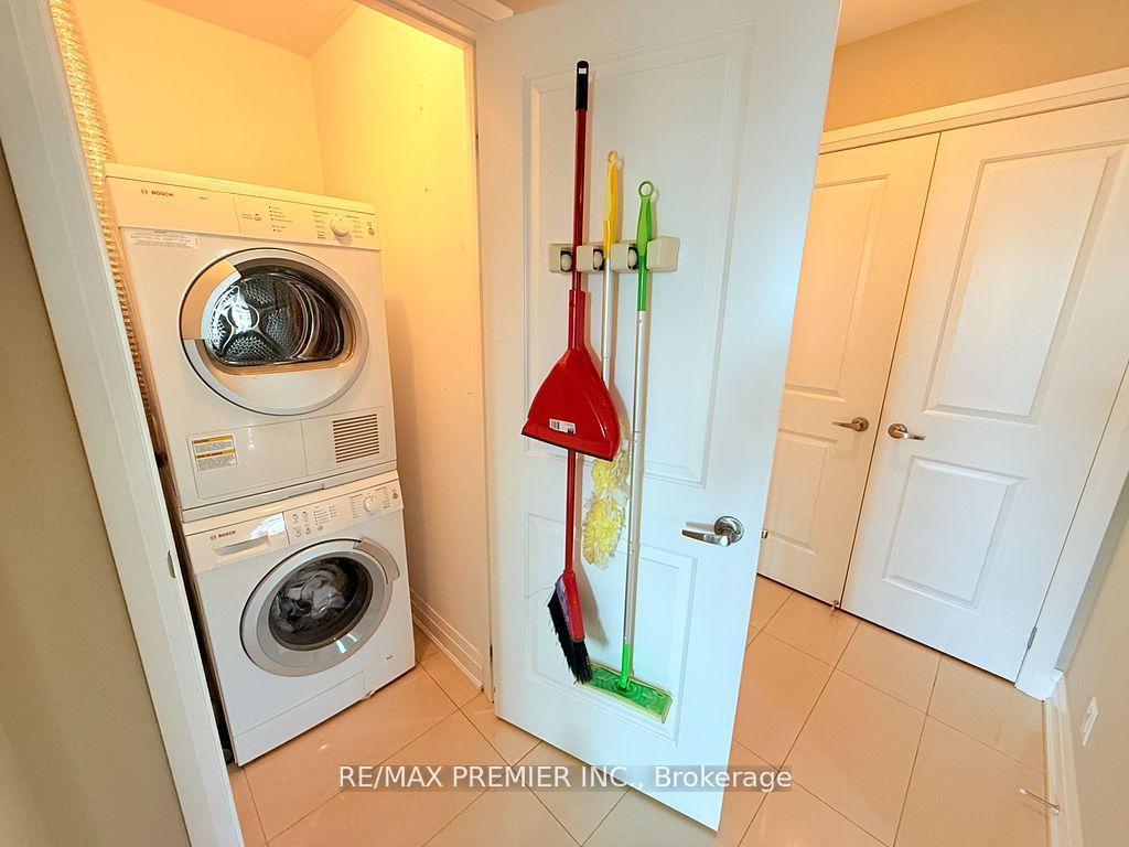 Photo 21 of Unit 811, 24 Woodstream Boulevard, Vaughan, Vaughan Grove — HOMEH