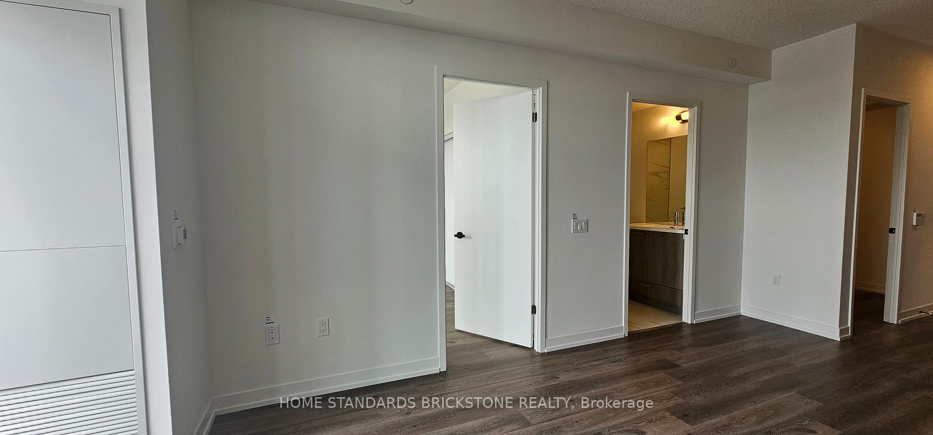 Photo 13 of Unit 3305, 225 Commerce Street, Vaughan, Vaughan Corporate Centre — HOMEH
