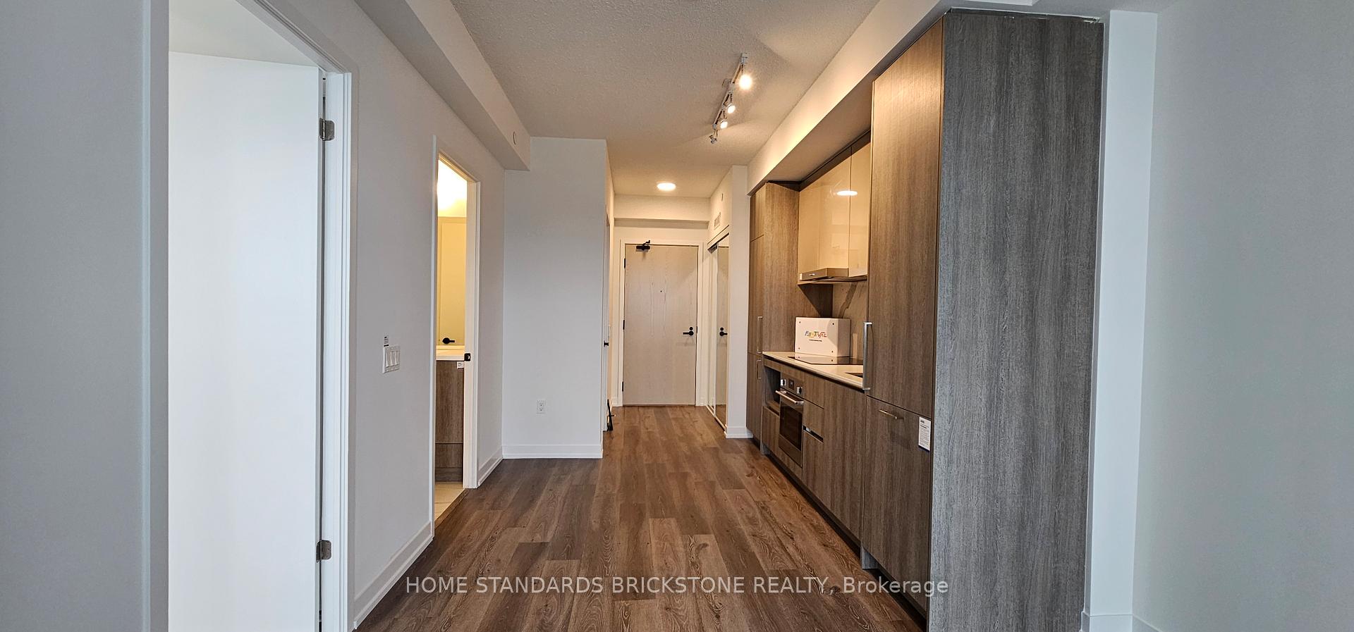 Photo 6 of Unit 3305, 225 Commerce Street, Vaughan, Vaughan Corporate Centre — HOMEH