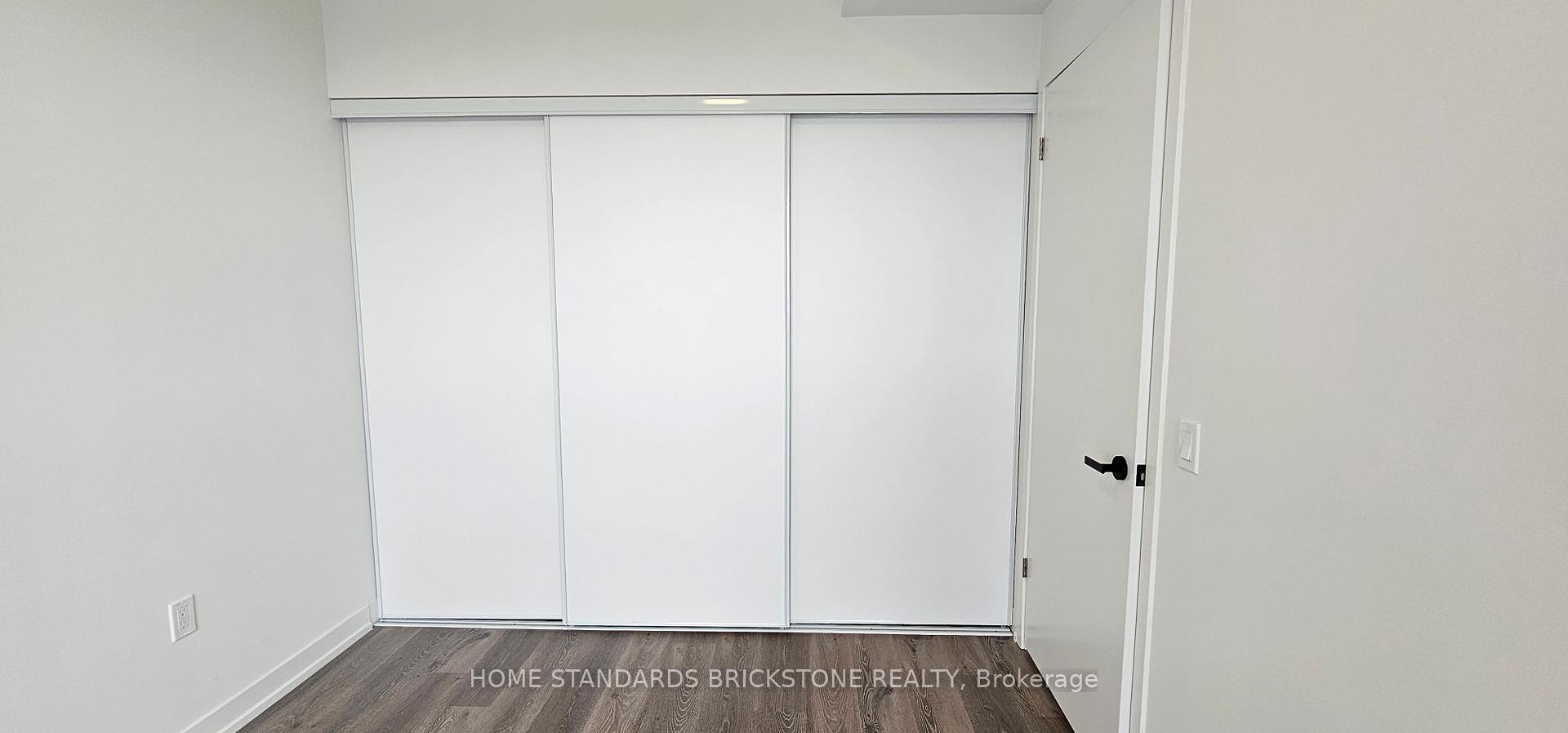 Photo 12 of Unit 3305, 225 Commerce Street, Vaughan, Vaughan Corporate Centre — HOMEH