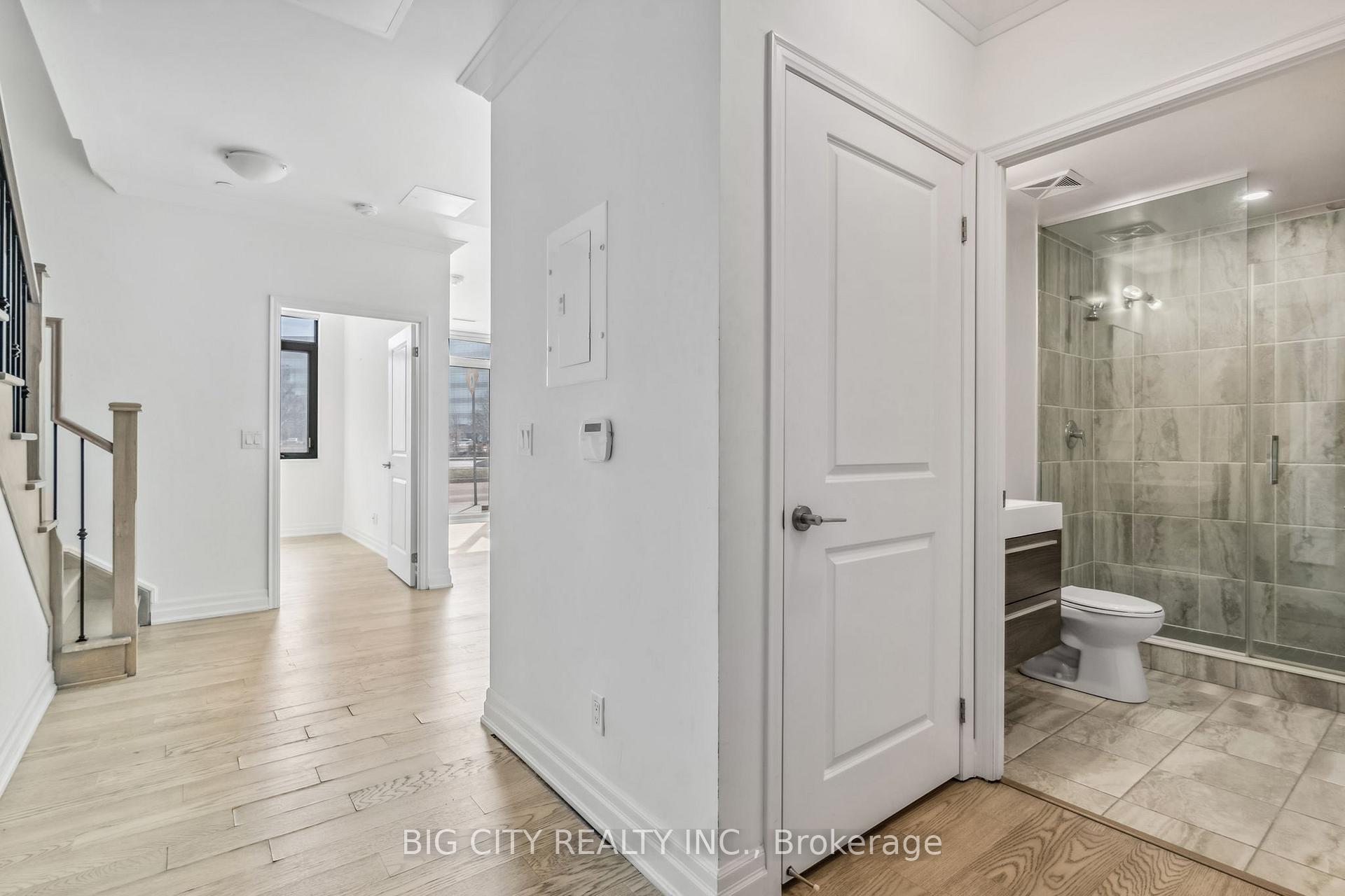 Photo 11 of Unit 103B, 8 Rouge Valley Drive, Markham, Unionville — HOMEH