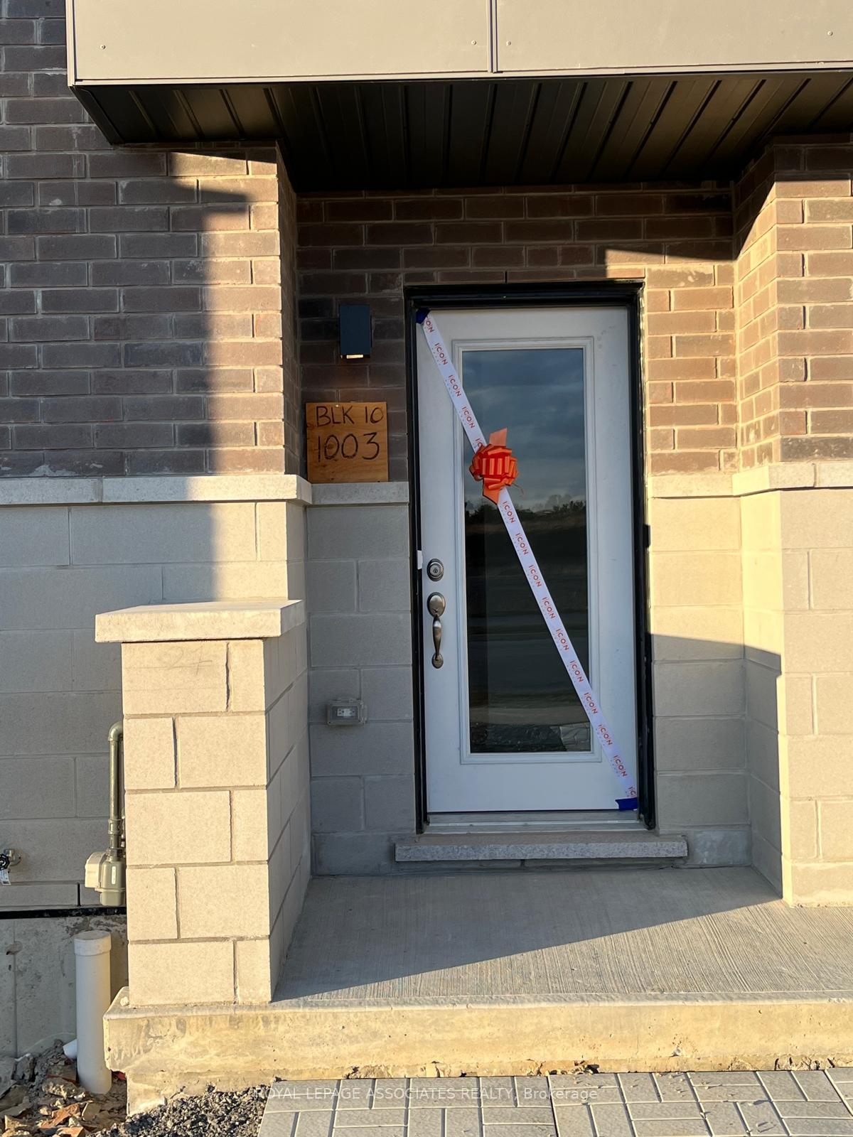 Photo 1 of Unit 602, 1695 Dersan Street, Pickering, Duffin Heights — HOMEH