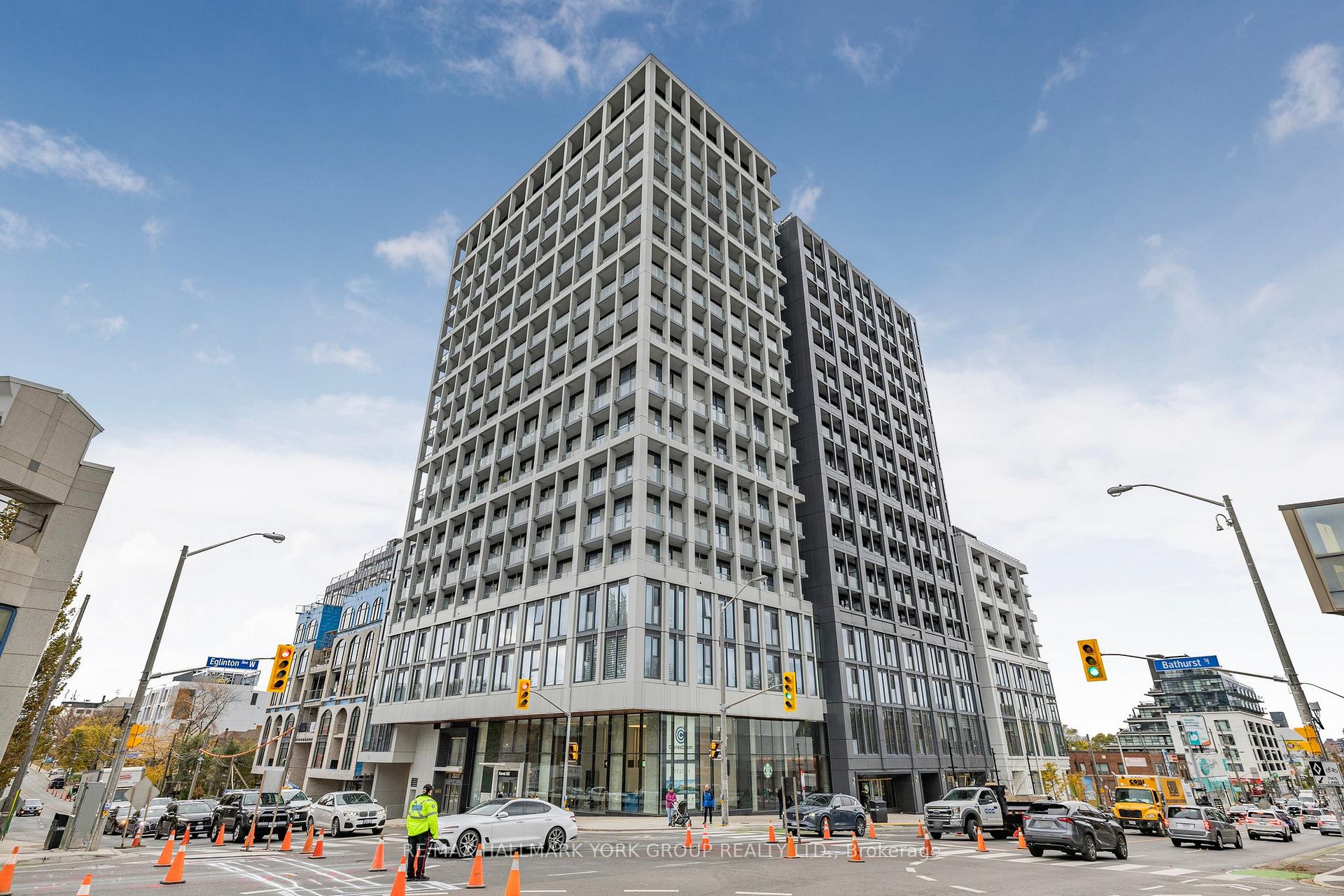 Front of Unit PH 16, 2020 Bathurst Street