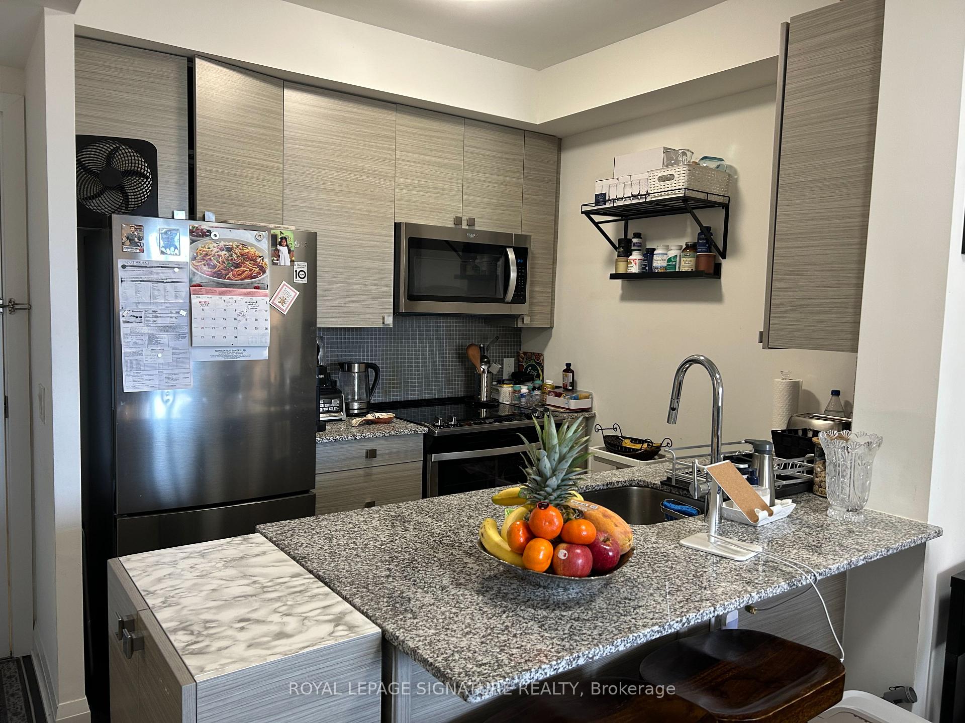 Photo 4 of Unit 705, 3655 Kingston Road, Scarborough, Scarborough Village — HOMEH