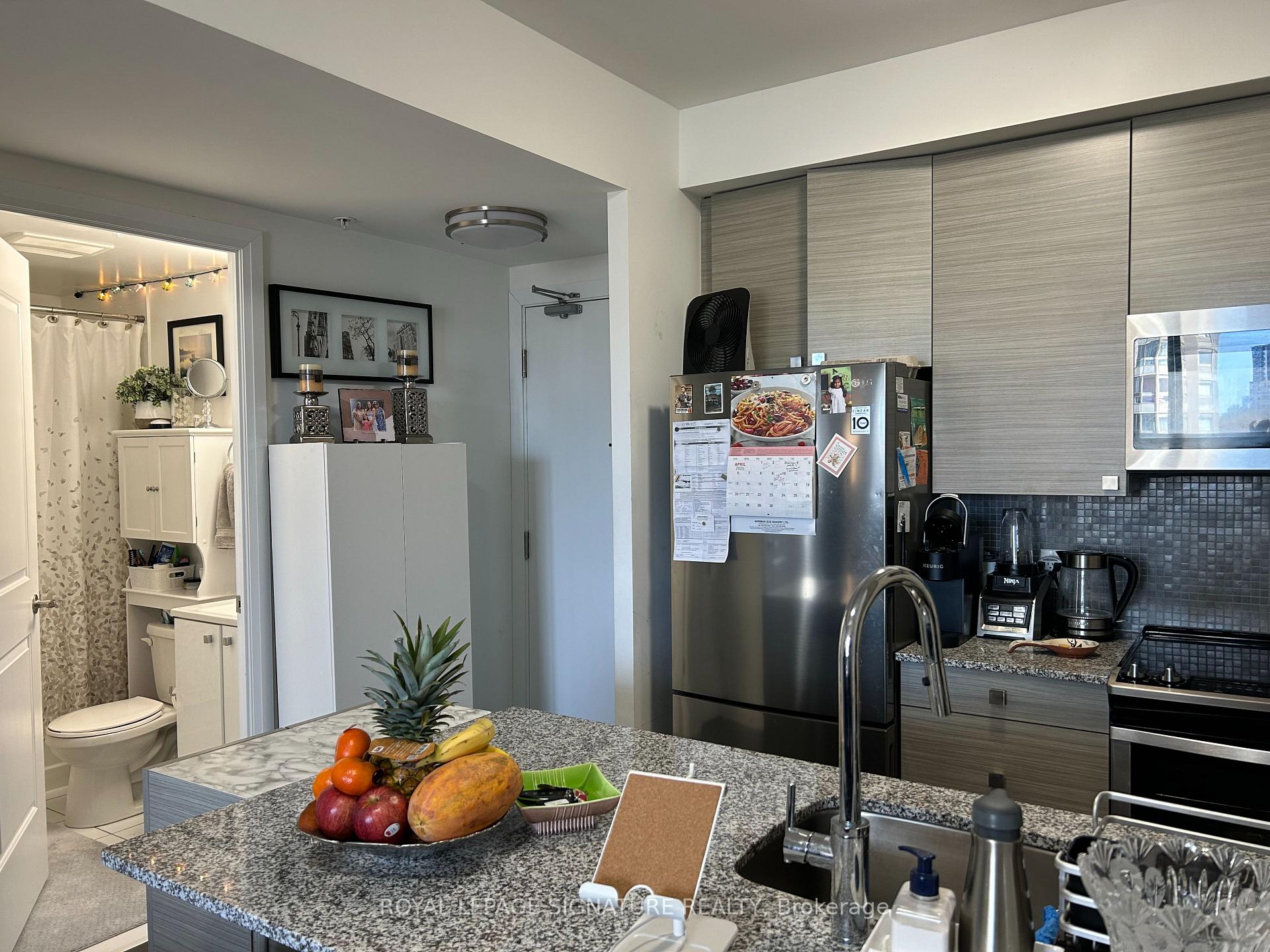 Photo 6 of Unit 705, 3655 Kingston Road, Scarborough, Scarborough Village — HOMEH