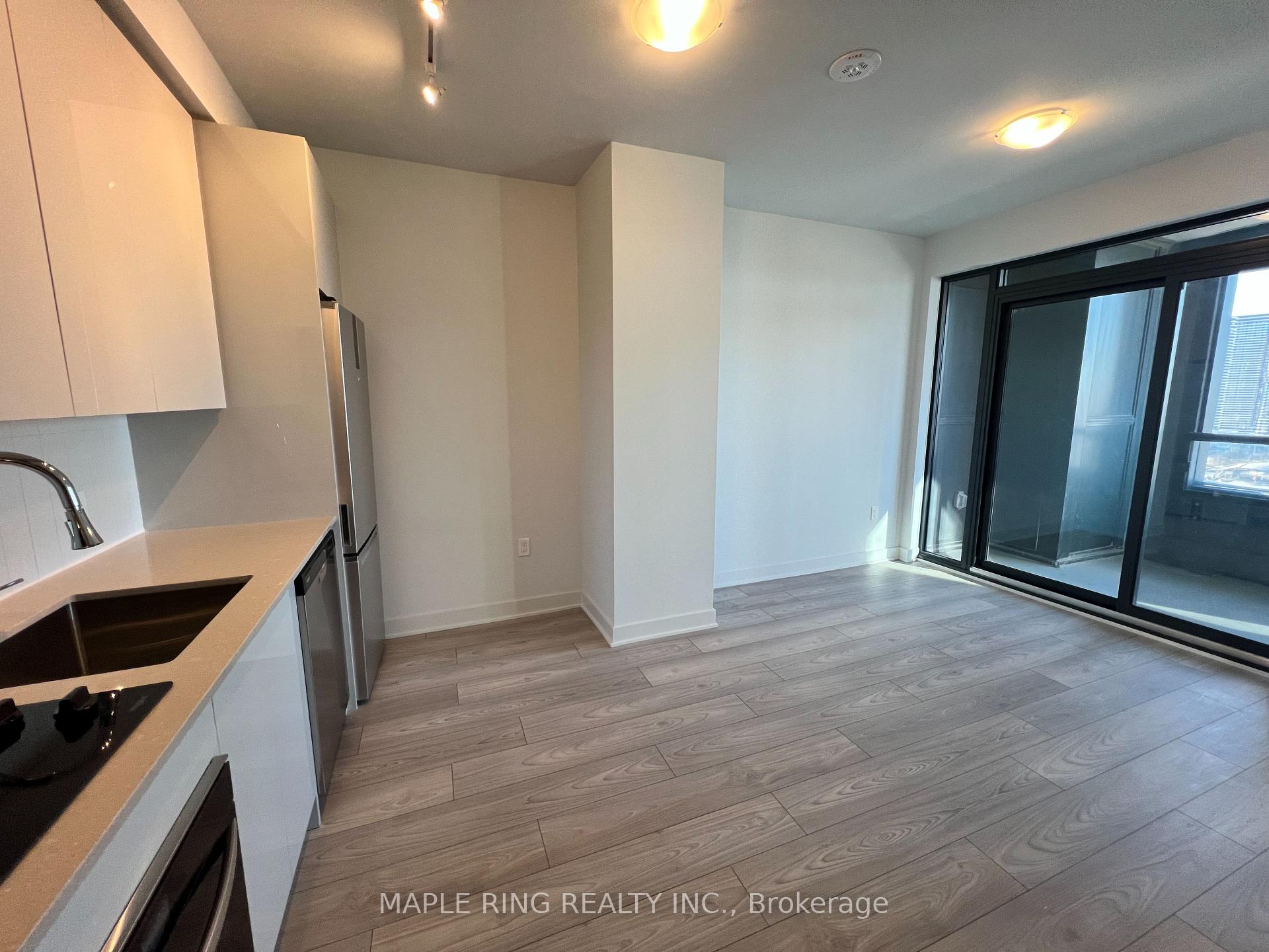 Photo 2 of Unit 1612, 2920 Highway 7 Road, Vaughan, Concord — HOMEH