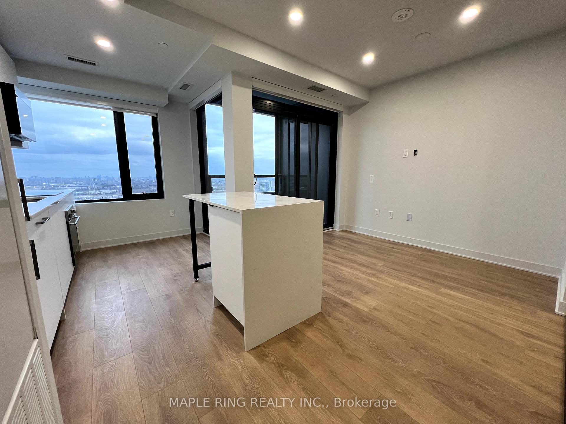Photo 1 of Unit 2208, 2920 Highway 7 Road, Vaughan, Concord — HOMEH