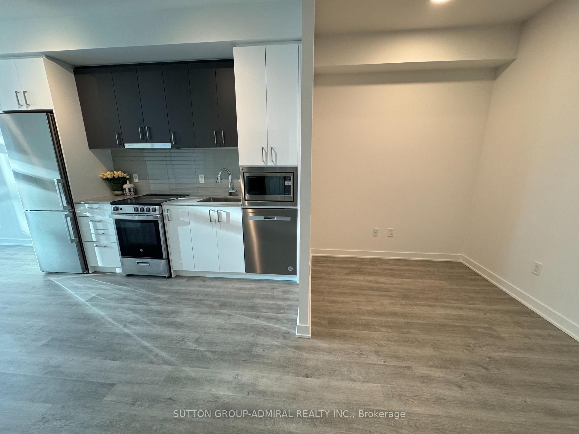Photo 2 of Unit 2809, 30 Upper Mall Way, Vaughan, Brownridge — HOMEH