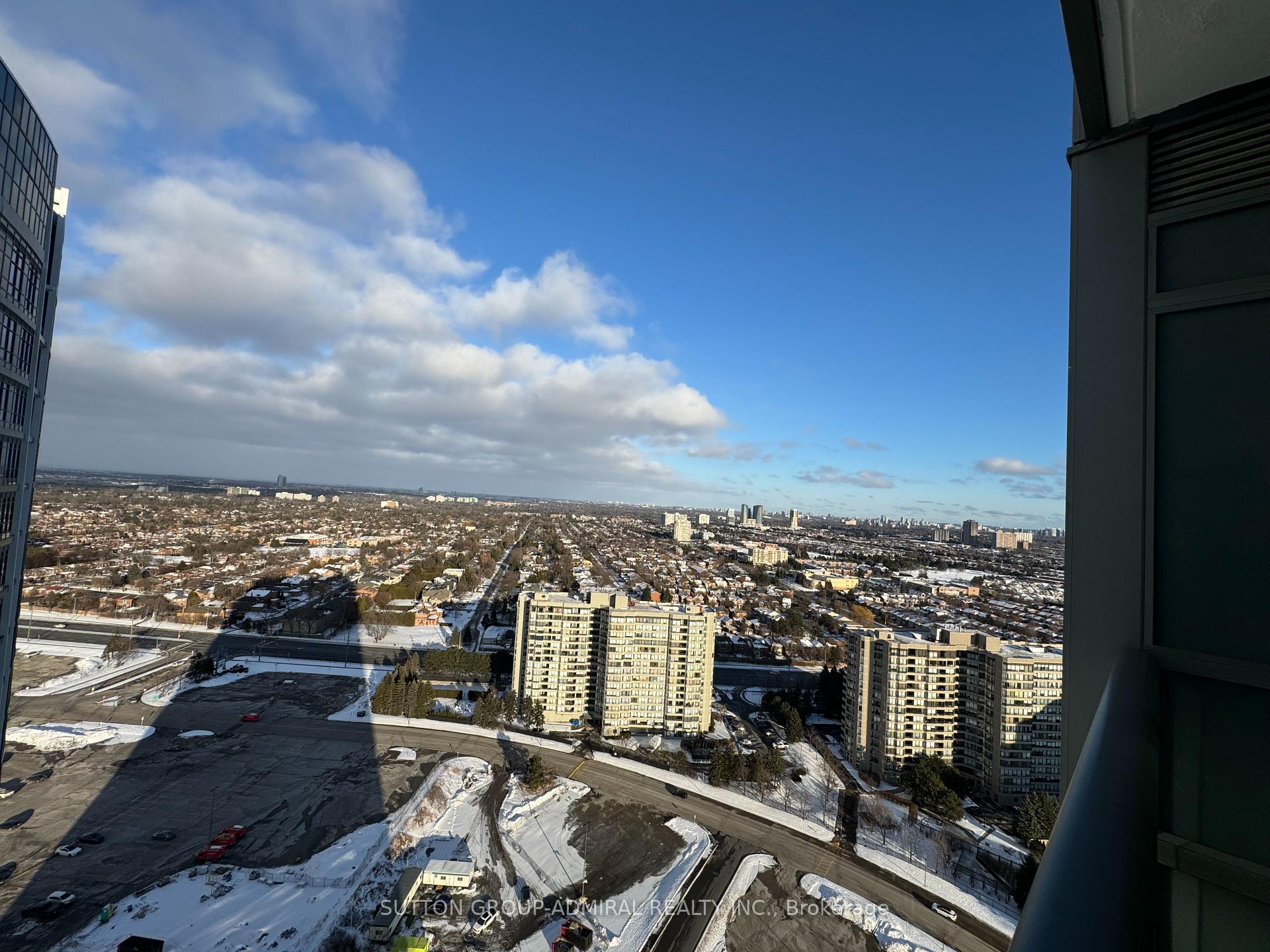 Photo 8 of Unit 2809, 30 Upper Mall Way, Vaughan, Brownridge — HOMEH
