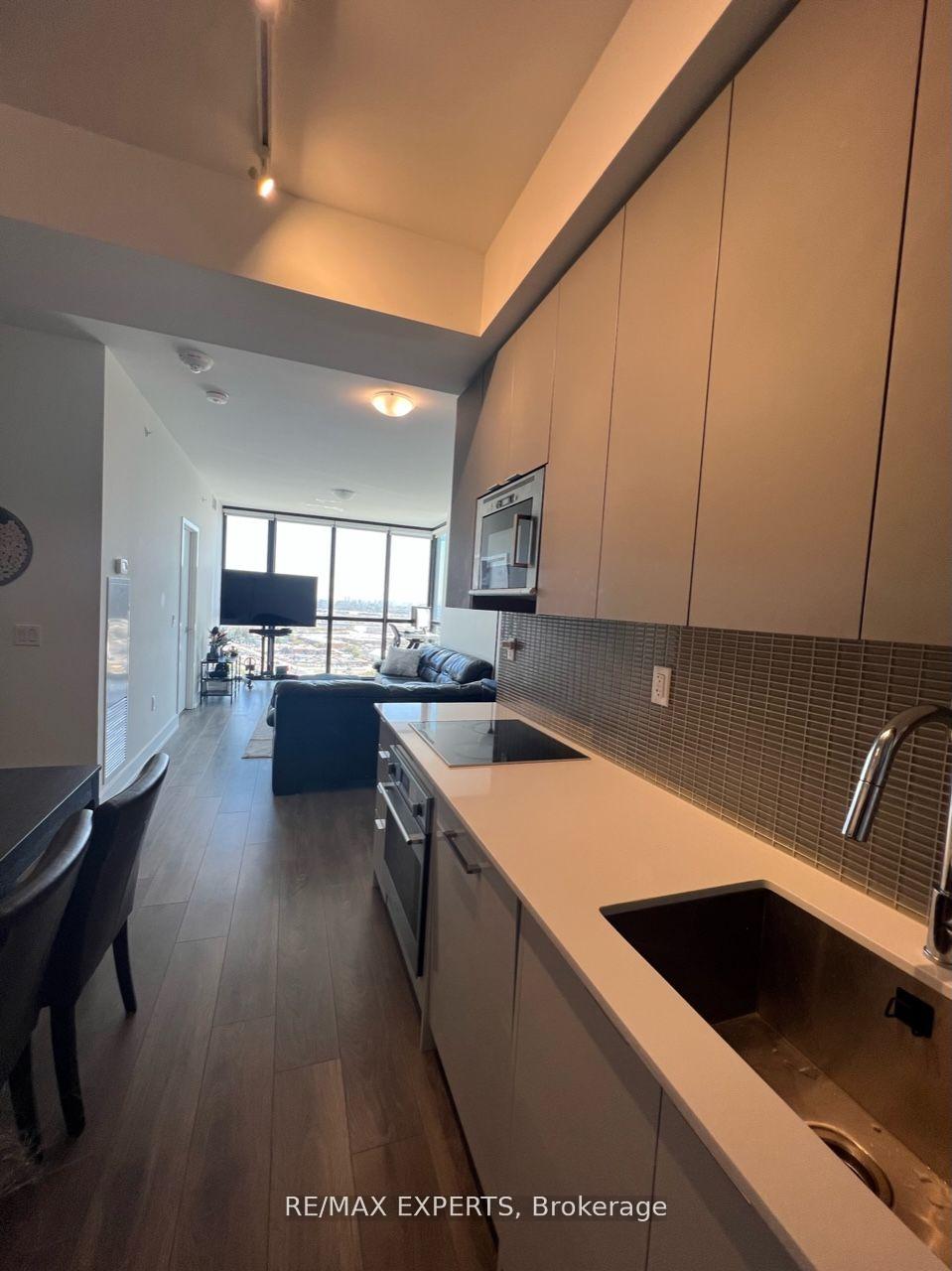 Photo 6 of Unit 2101, 2908 Highway 7 Road, Vaughan, Concord — HOMEH