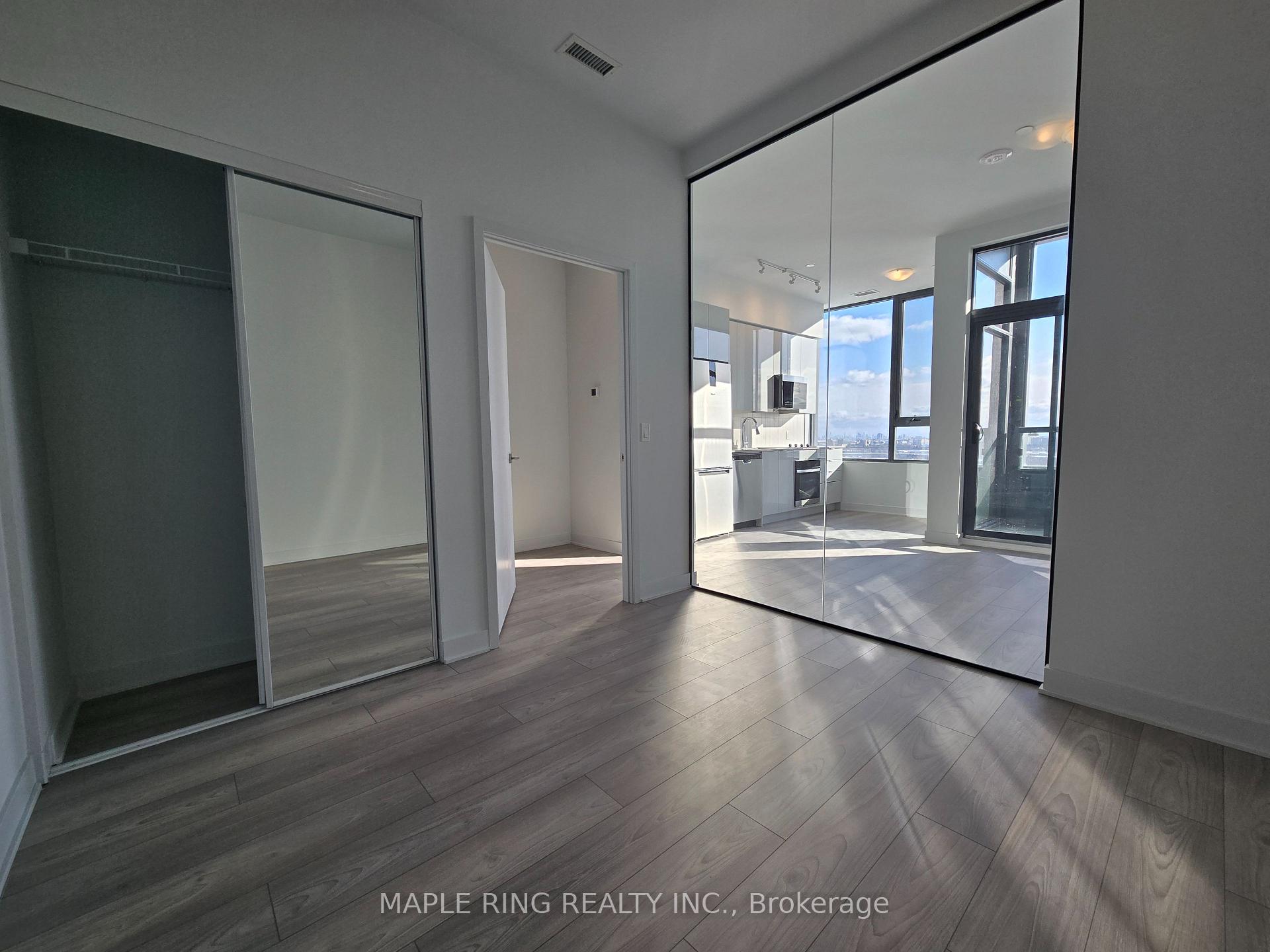 Photo 2 of Unit 2007, 2920 Highway 7 Road, Vaughan, Concord — HOMEH