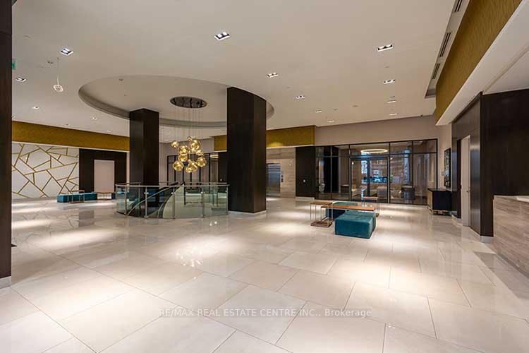 Photo 9 of Unit 2315, 9000 Jane Street, Vaughan, Concord — HOMEH
