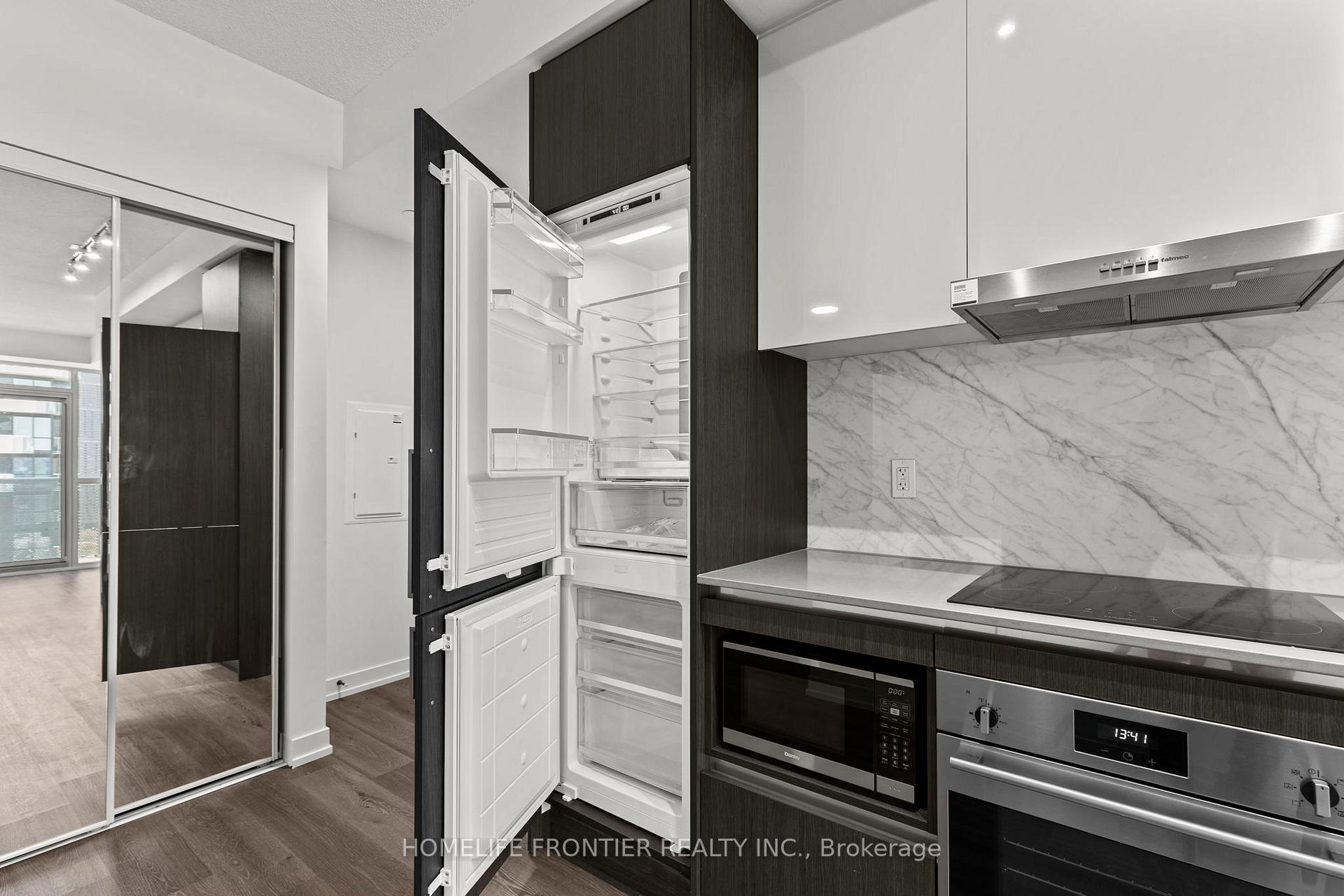 Photo 6 of Unit 2615, 225 Commerce Street E, Vaughan, Vaughan Corporate Centre — HOMEH