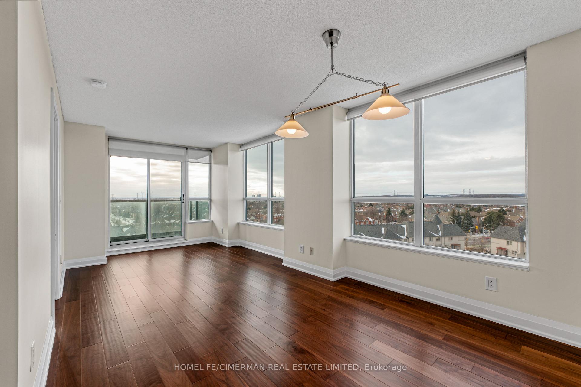 Photo 7 of Unit 811, 30 N Park Road, Vaughan, Beverley Glen — HOMEH