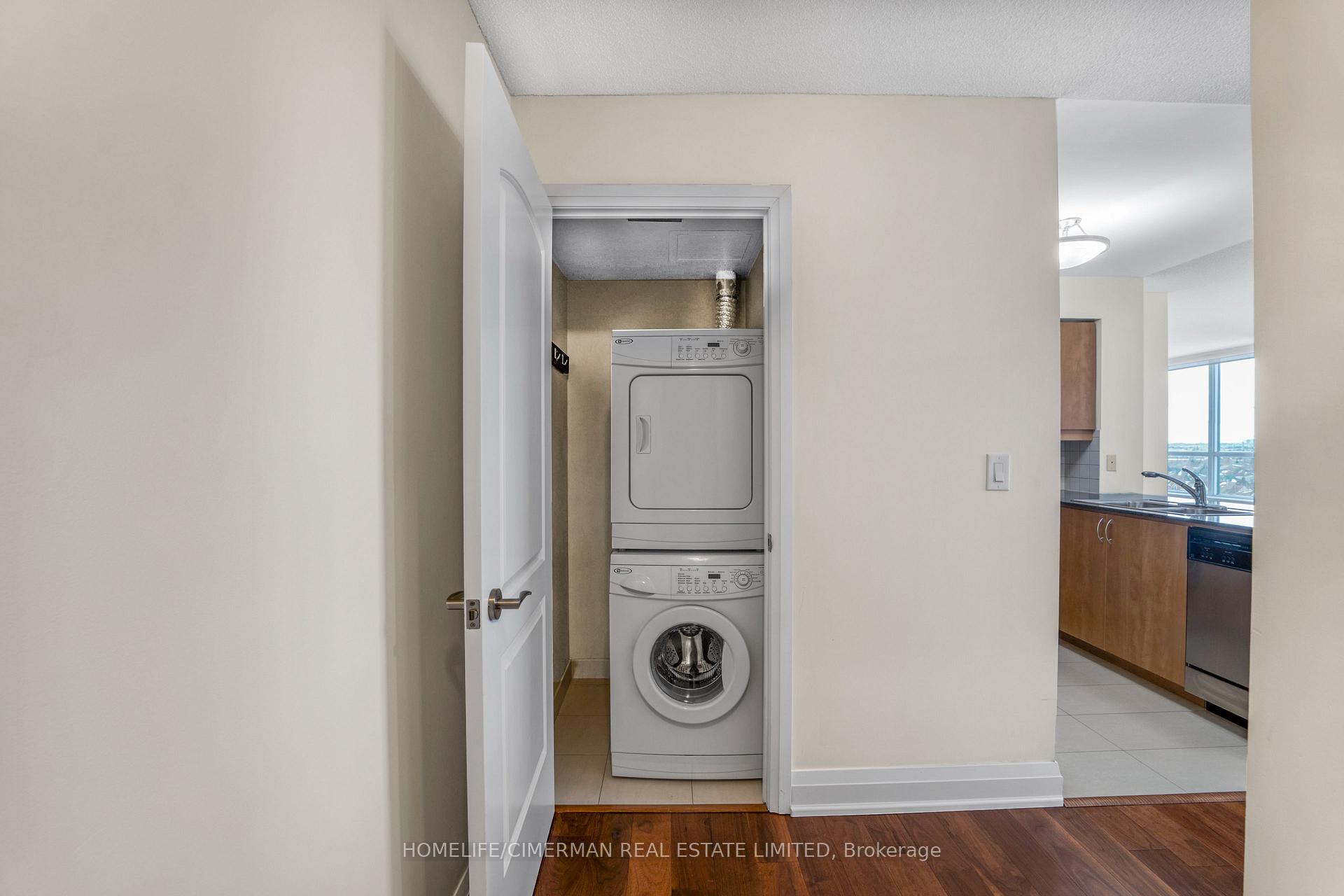 Photo 30 of Unit 811, 30 N Park Road, Vaughan, Beverley Glen — HOMEH