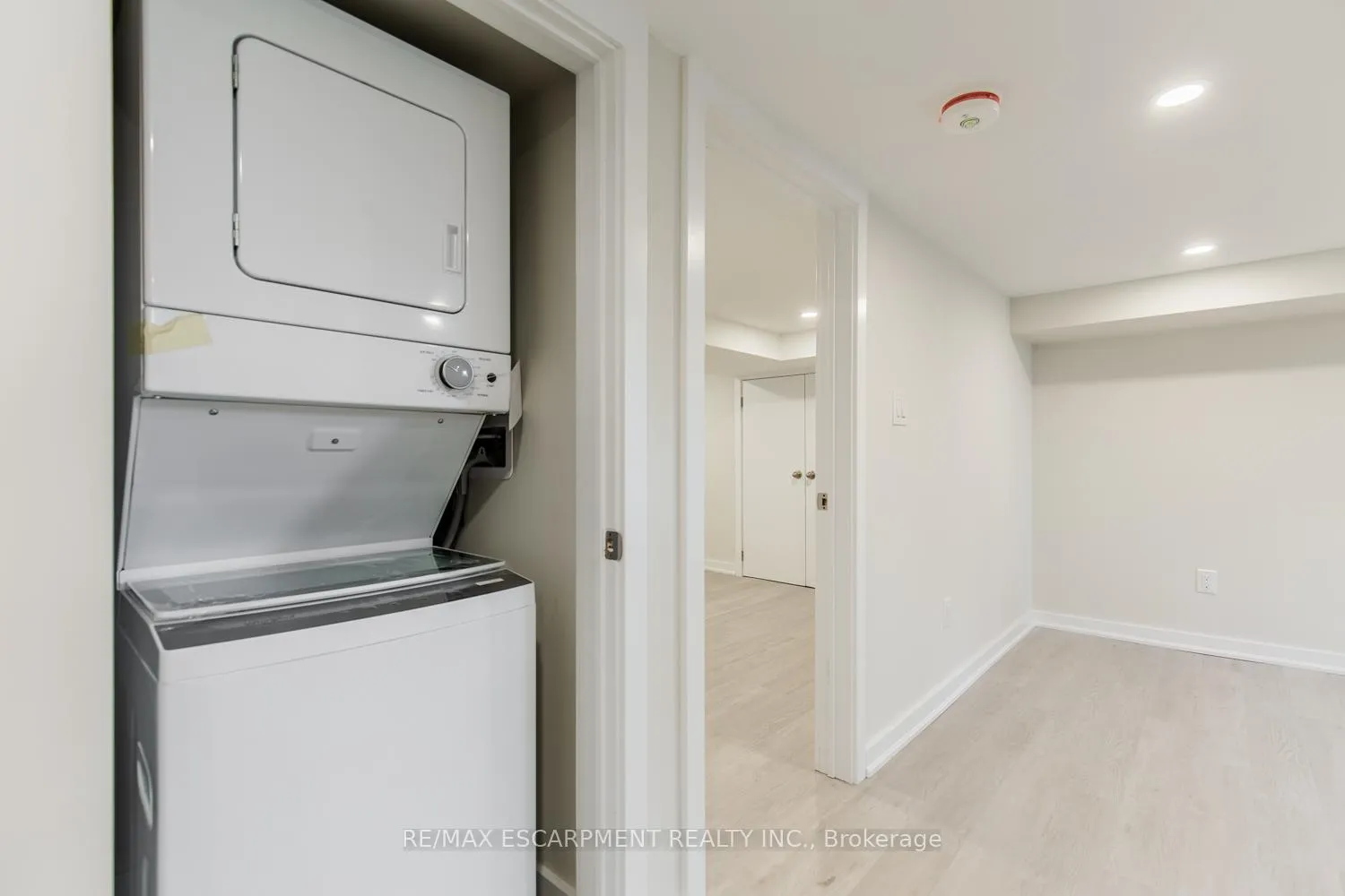 Photo 10 of Unit 2, 129 East 22nd Street, Hamilton, Eastmount — HOMEH