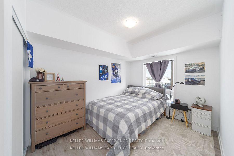 Photo 10 of Unit 102, 4 Spice Way, Barrie, Innis-Shore — HOMEH