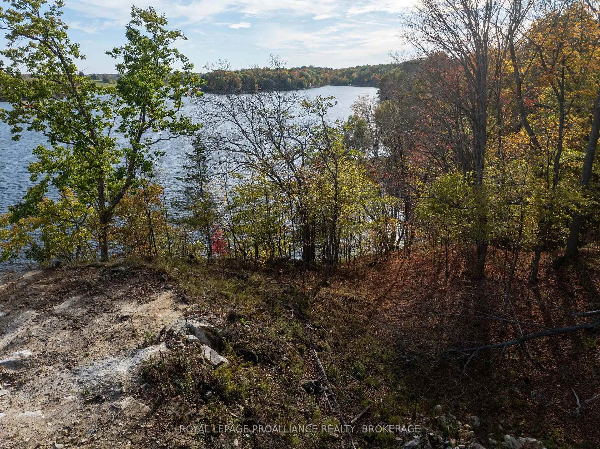 Photo 5 of 485 Stafford Lane, Frontenac, Frontenac South — HOMEH