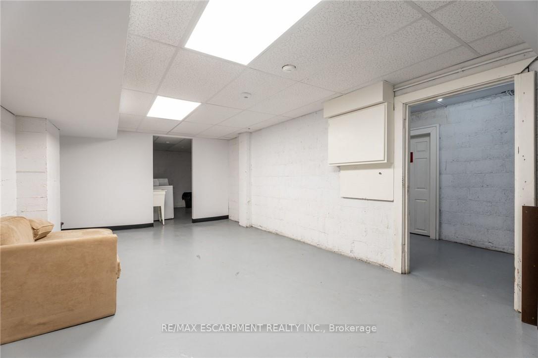 Photo 10 of Unit 202, 63 John Street S, Hamilton, Corktown — HOMEH