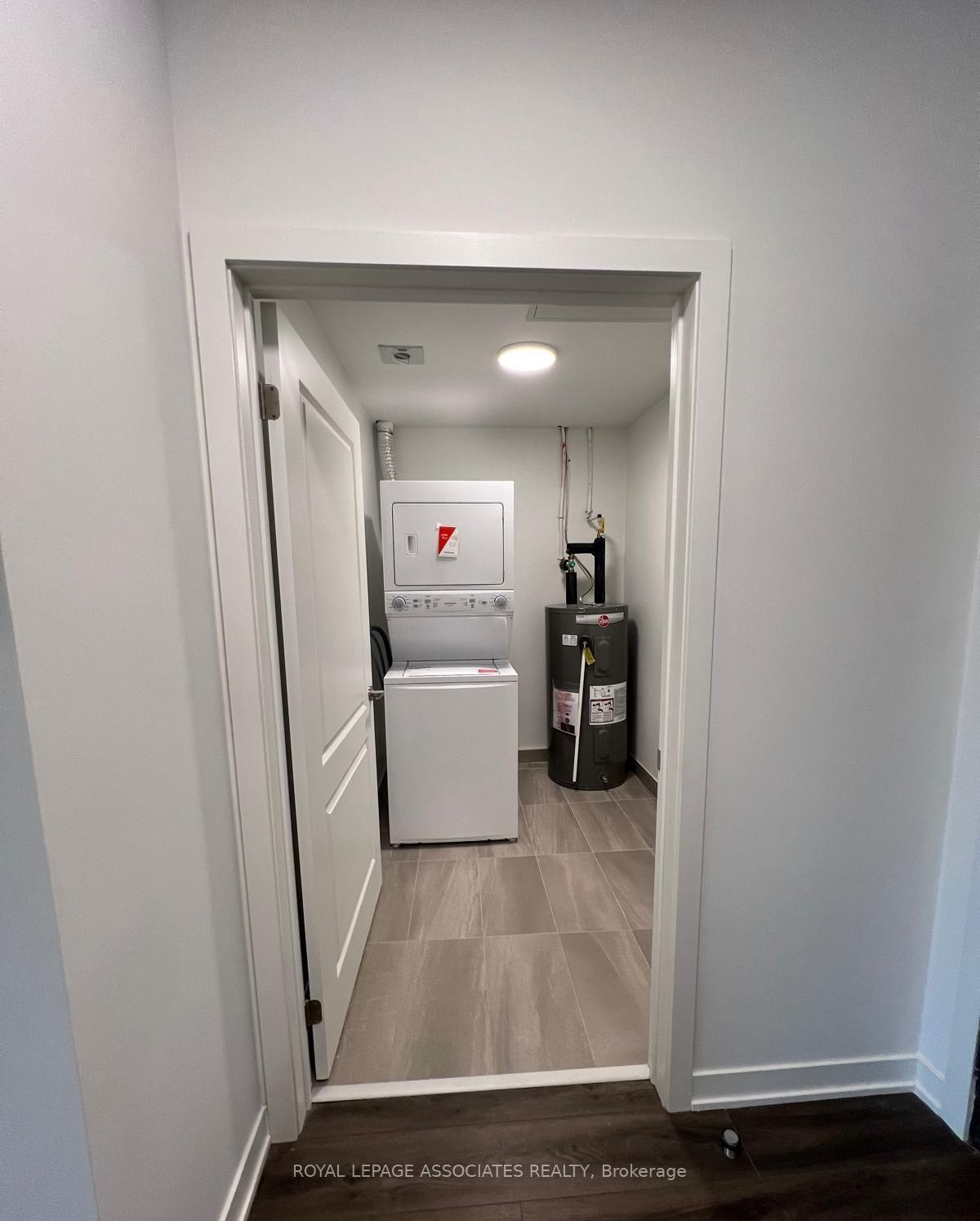 Photo 4 of Unit 108, 385 Arctic Red Drive, Oshawa, Windfields — HOMEH