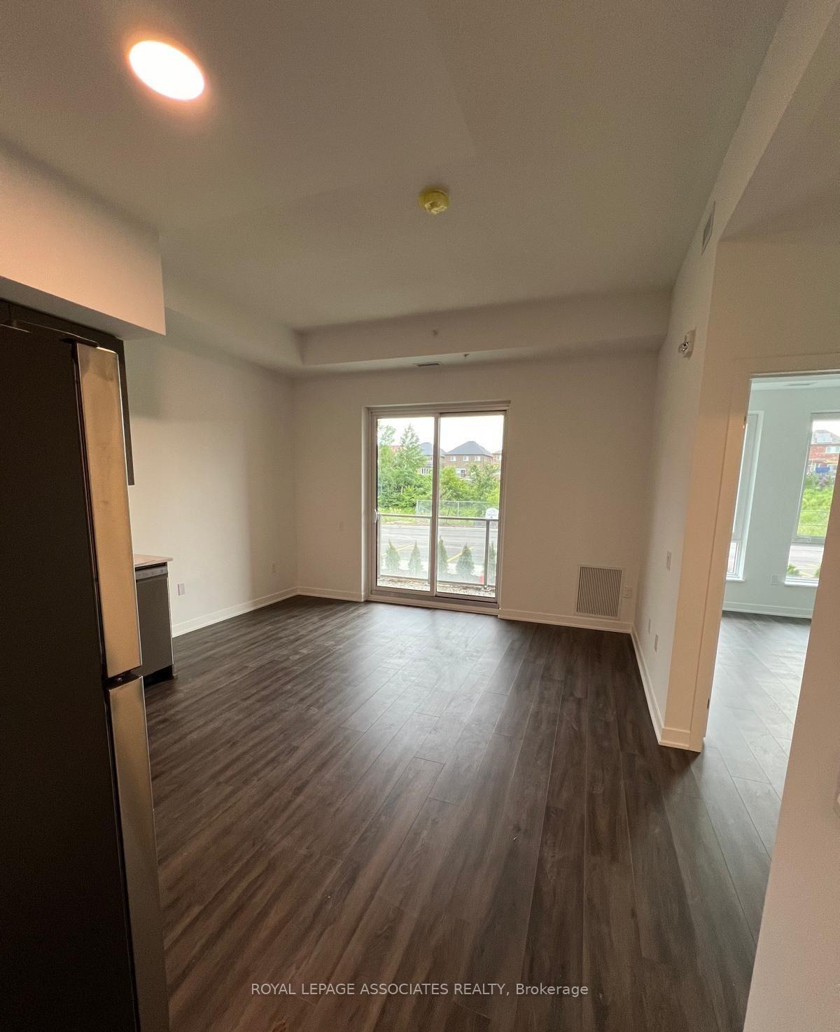 Photo 9 of Unit 108, 385 Arctic Red Drive, Oshawa, Windfields — HOMEH