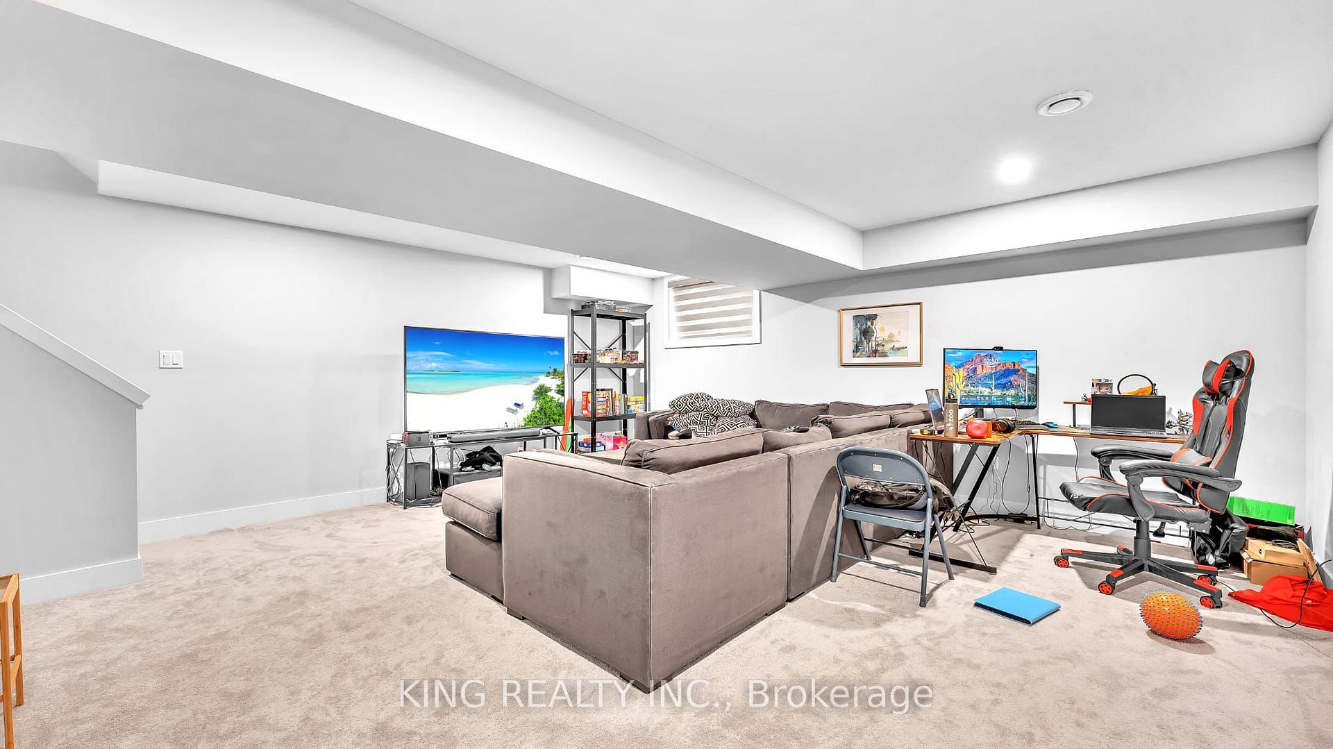 Photo 12 of Unit 149, 1960 Evans Boulevard, London, South U — HOMEH