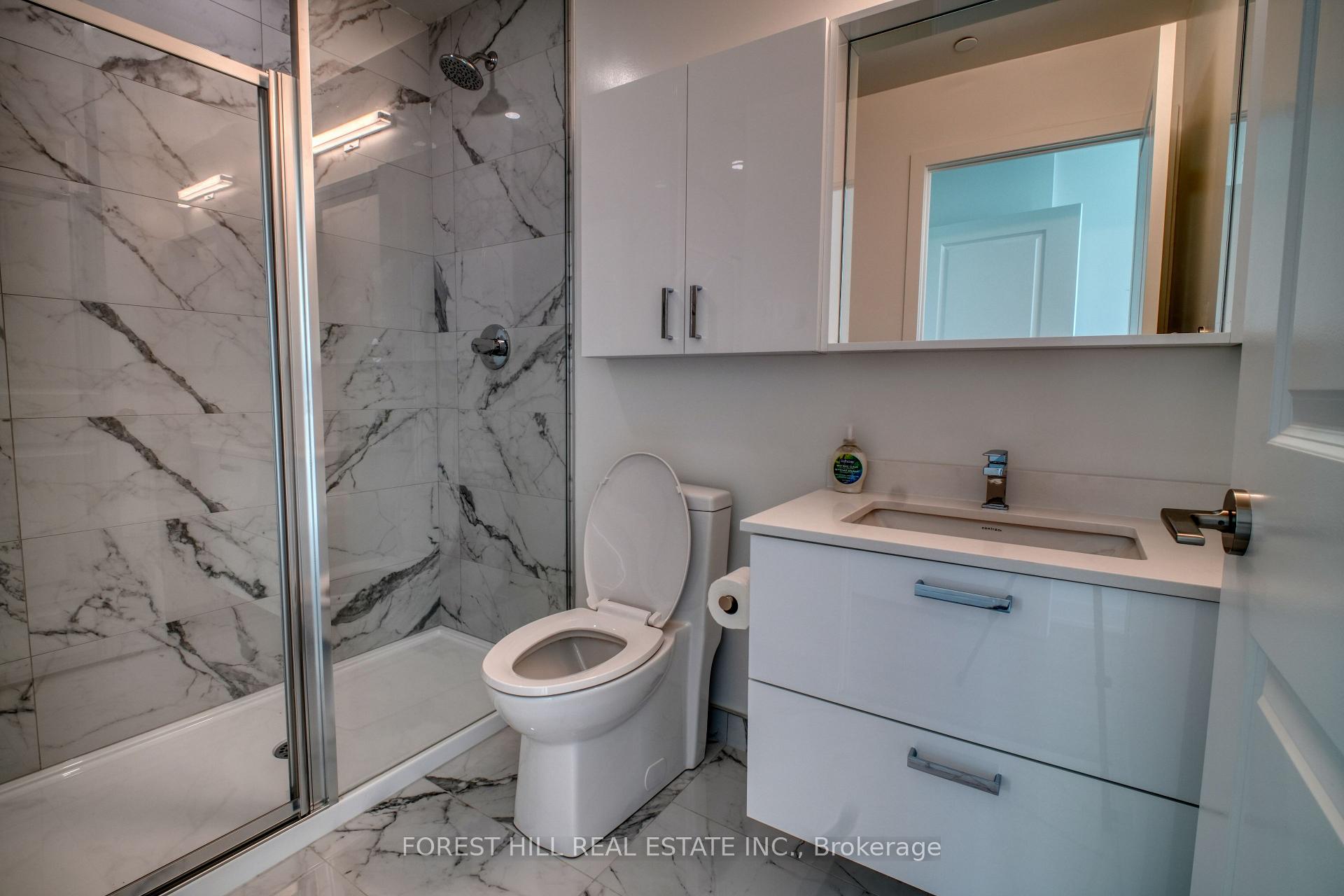 Photo 9 of Unit 1005, 30 Upper Mall Way, Vaughan, Brownridge — HOMEH