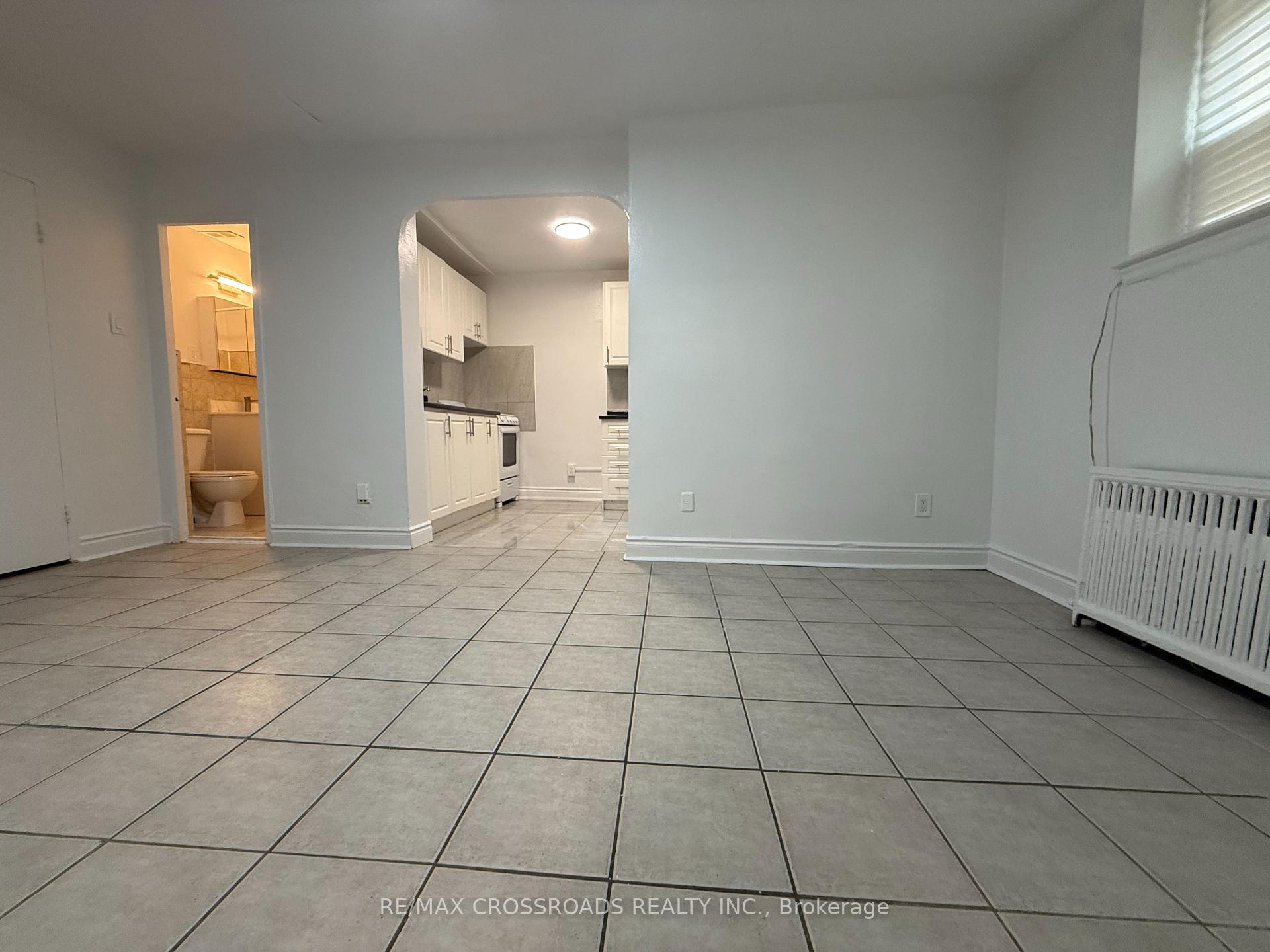 Photo 6 of Unit B05, 2770 Yonge Street, Toronto, Lawrence Park South — HOMEH