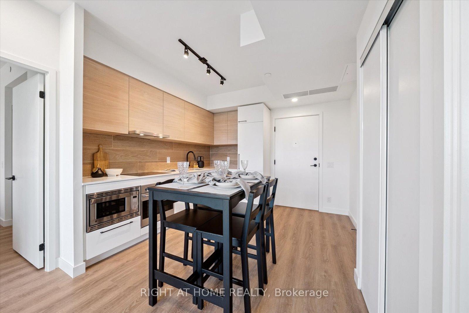 Photo 12 of Unit 713, 1050 Eastern Avenue, Toronto, The Beaches — HOMEH