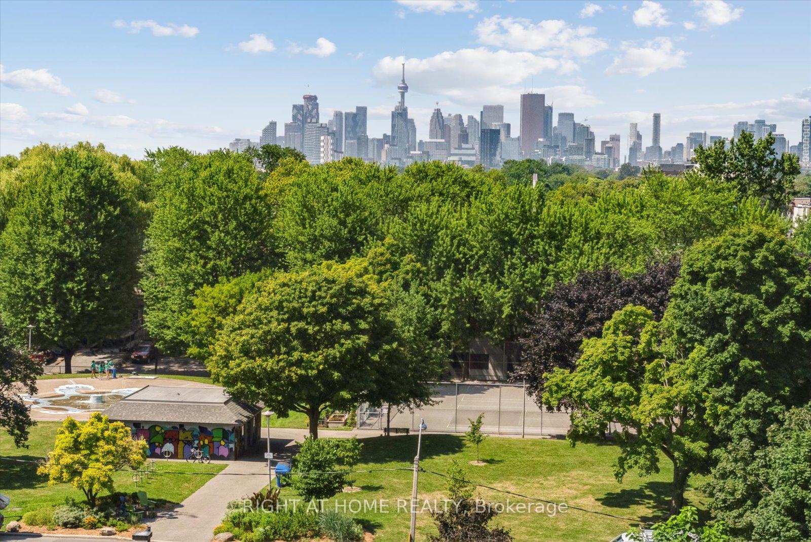 Photo 19 of Unit 713, 1050 Eastern Avenue, Toronto, The Beaches — HOMEH