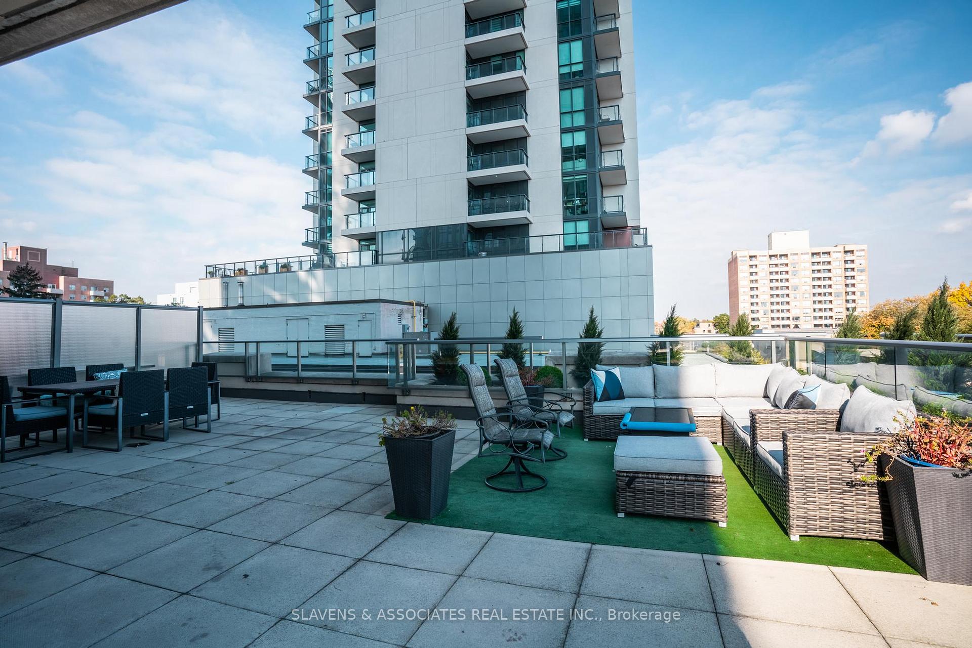 Photo 13 of Unit 406, 500 St. Clair Avenue W, Toronto, Humewood-Cedarvale — HOMEH