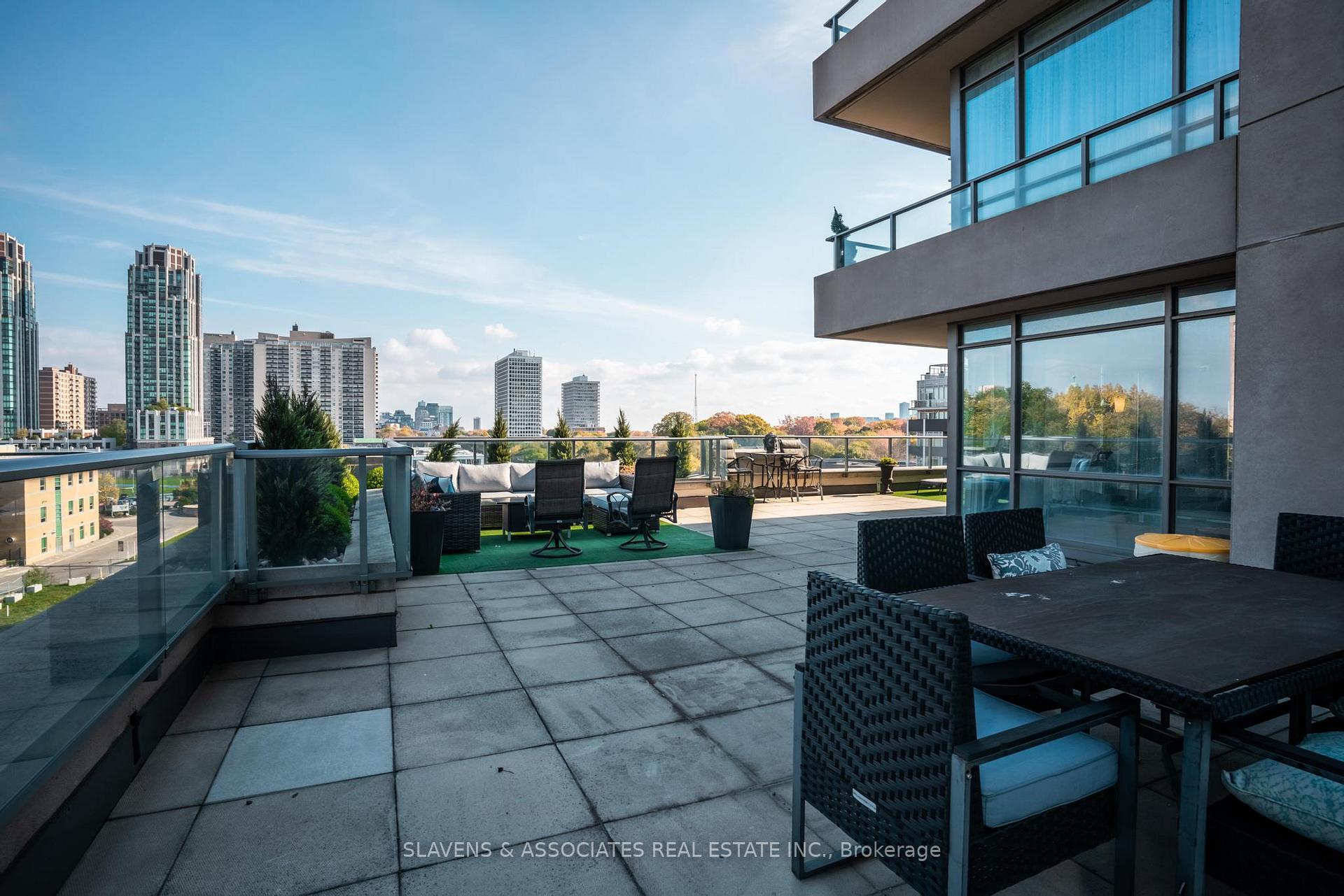 Photo 17 of Unit 406, 500 St. Clair Avenue W, Toronto, Humewood-Cedarvale — HOMEH