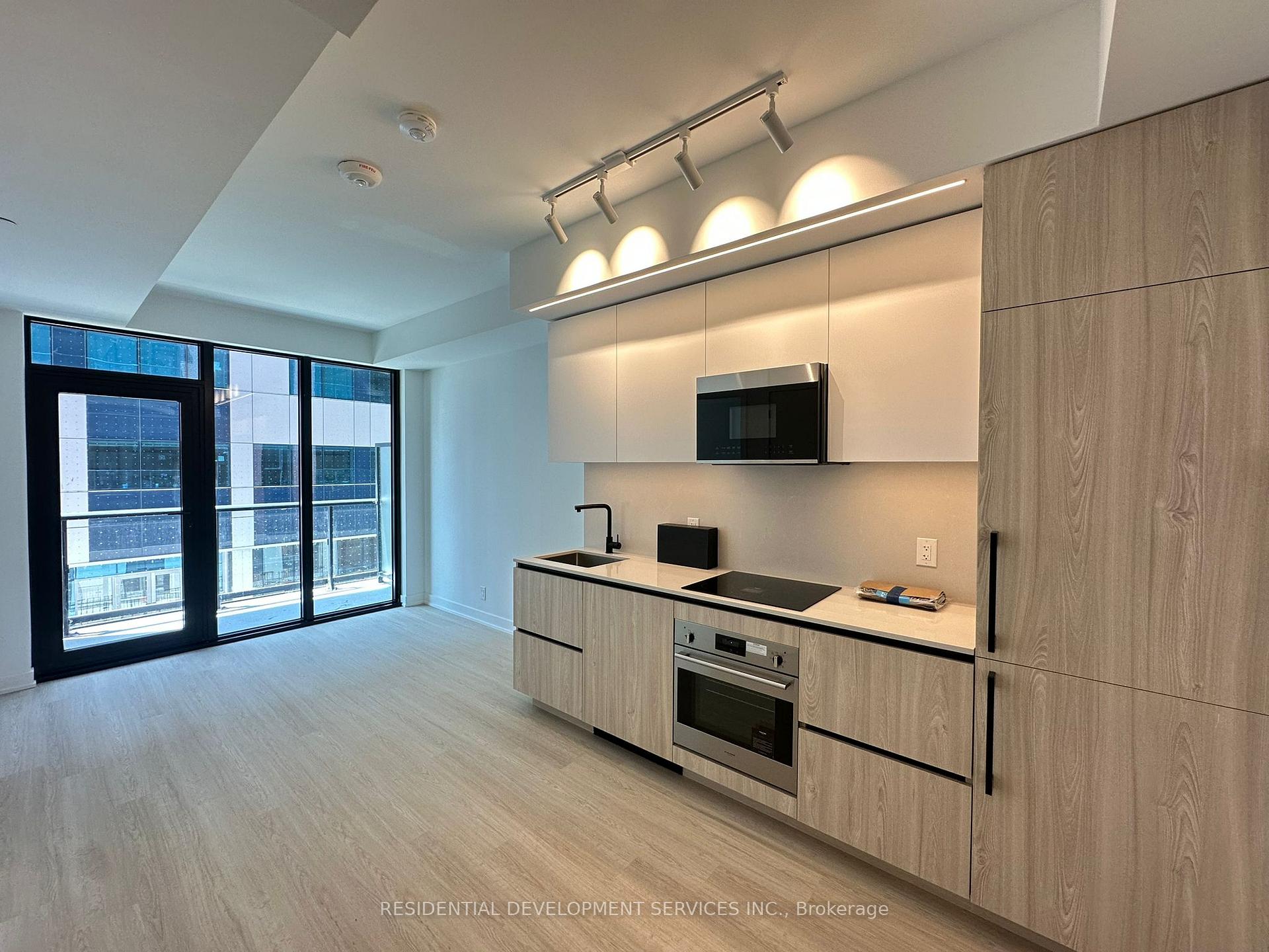 Front of Unit 311, 699 Sheppard Avenue E