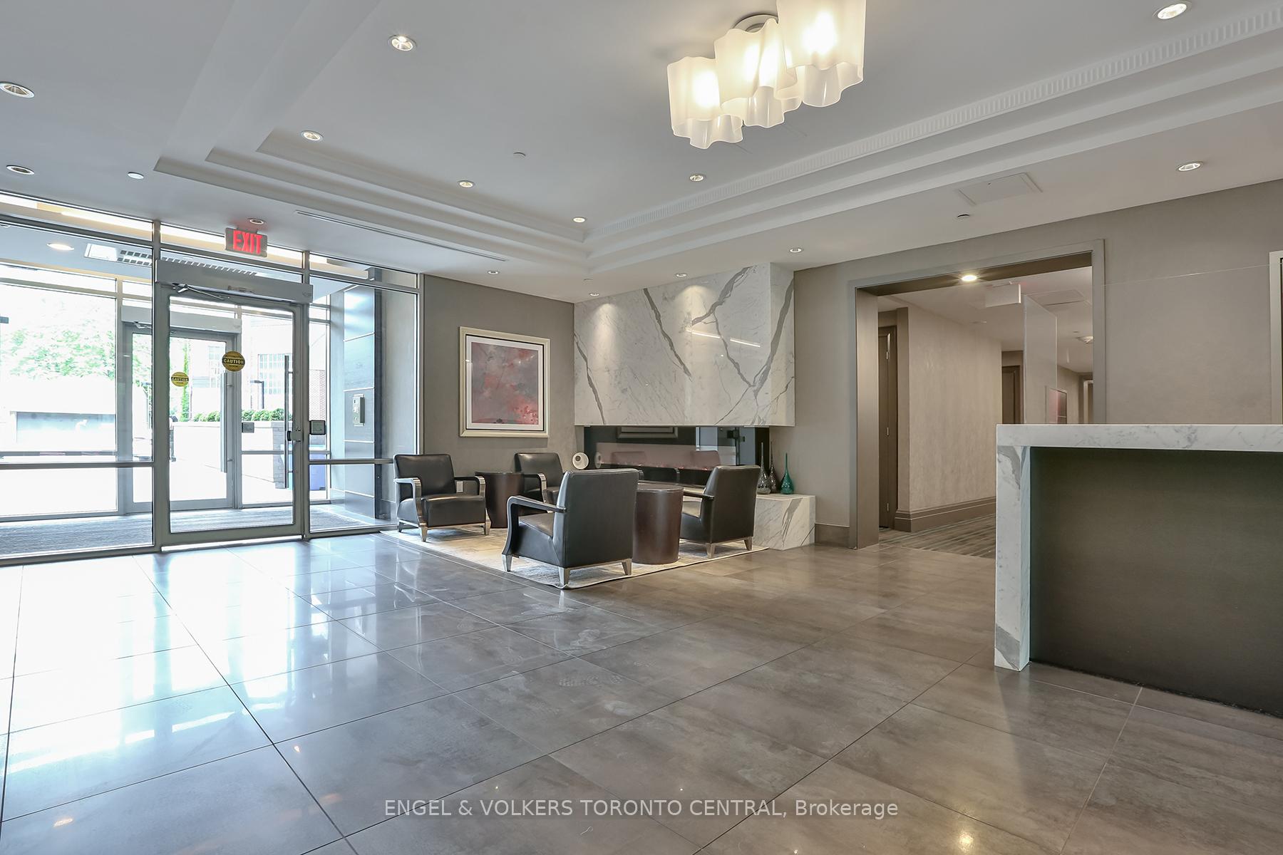 Photo 3 of Unit 1101, 60 Berwick Avenue, Toronto, Yonge-Eglinton — HOMEH