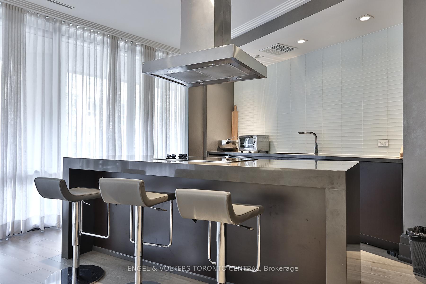 Photo 18 of Unit 1101, 60 Berwick Avenue, Toronto, Yonge-Eglinton — HOMEH