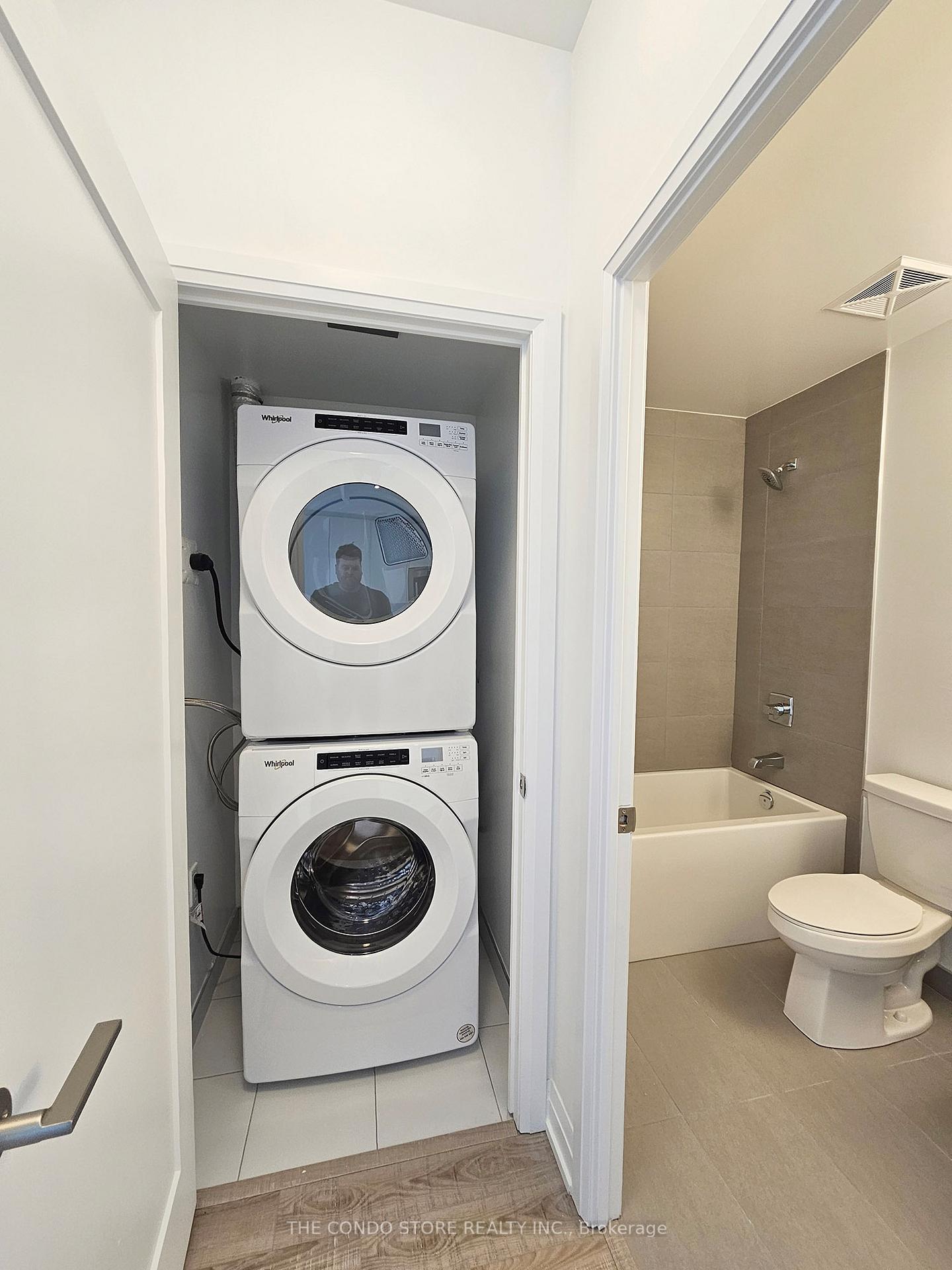 Photo 7 of Unit 301, 286 Main Street, Toronto, East End-Danforth — HOMEH