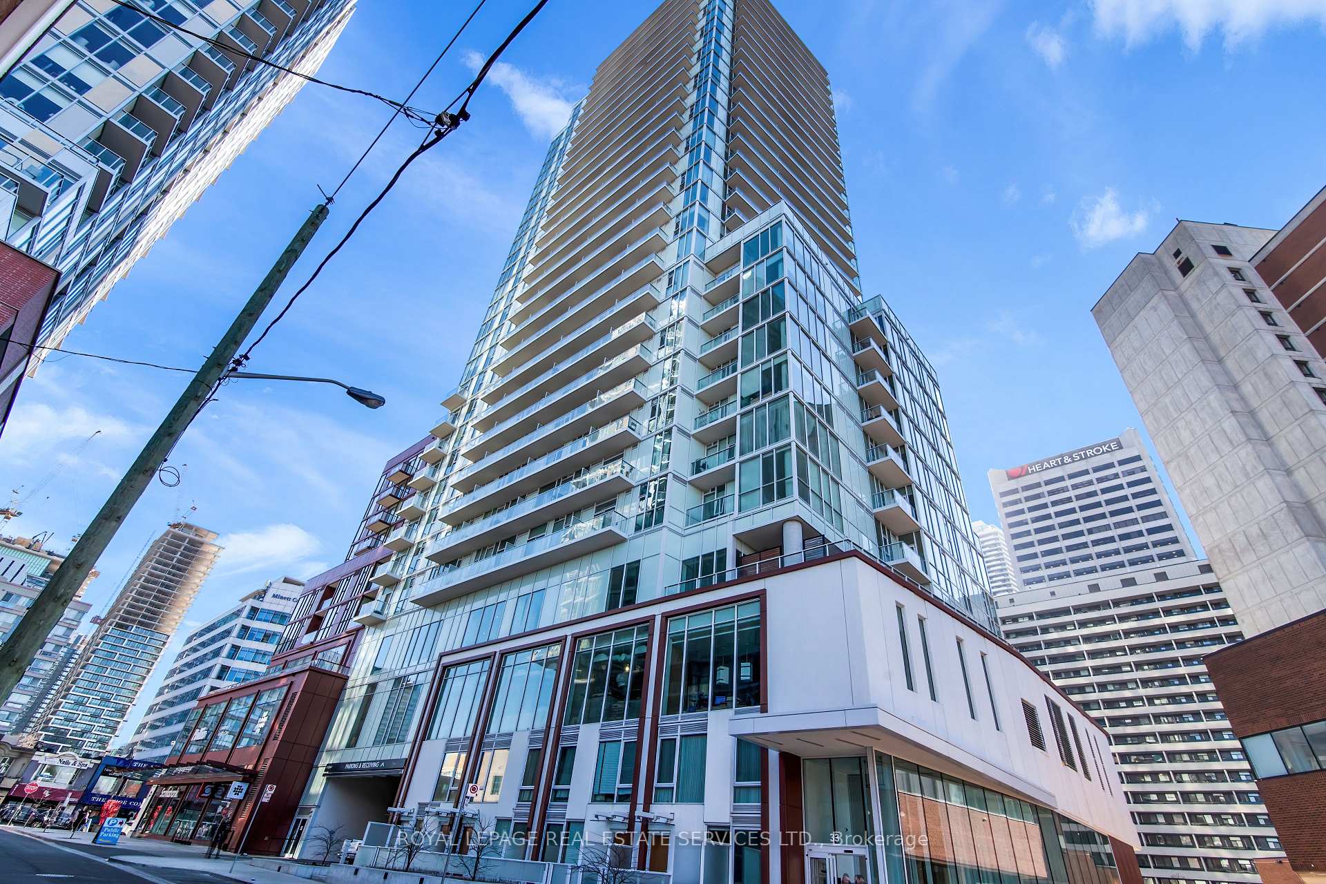 Photo 1 of Unit 1507, 33 Helendale Avenue, Toronto, Yonge-Eglinton — HOMEH