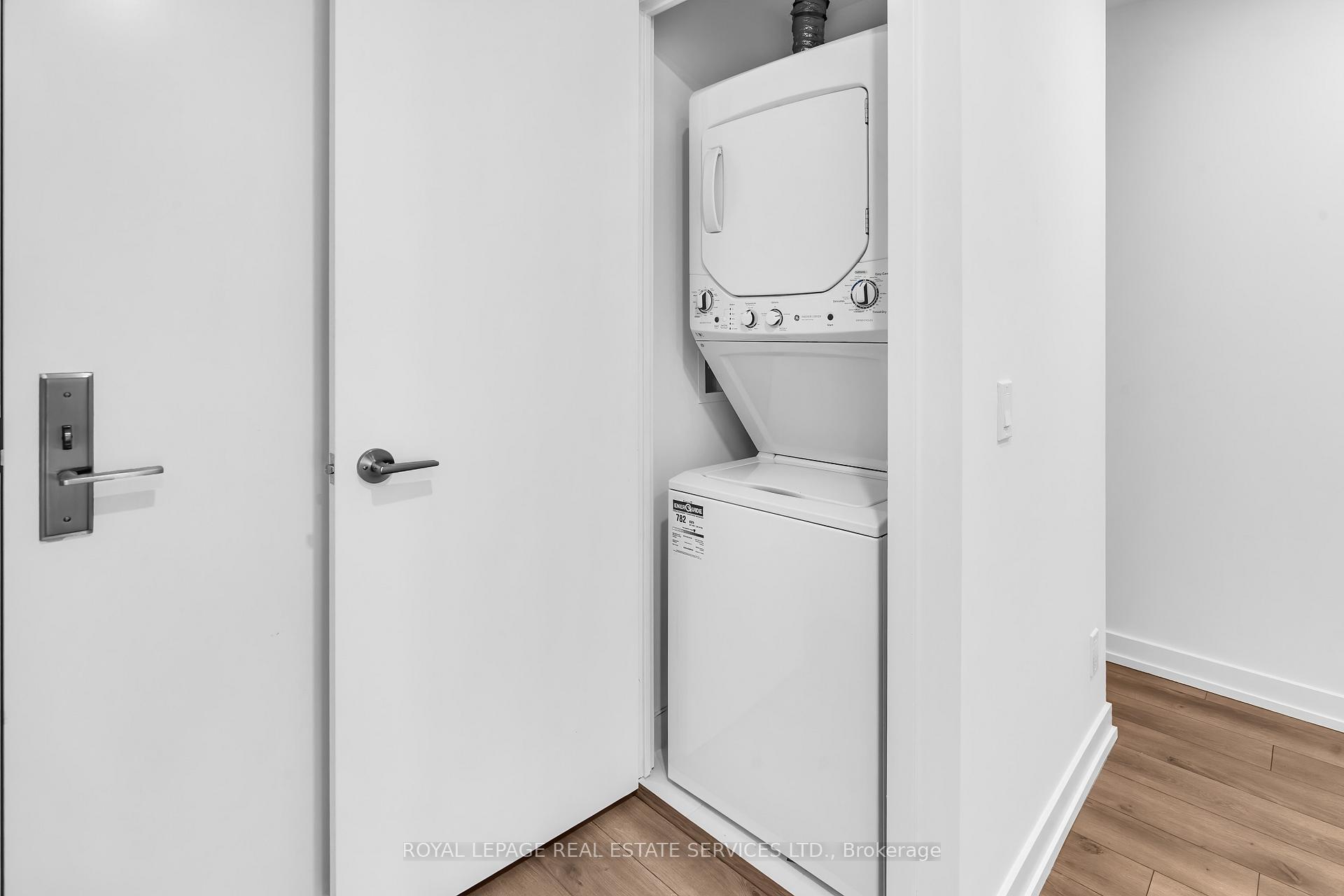 Photo 26 of Unit 1507, 33 Helendale Avenue, Toronto, Yonge-Eglinton — HOMEH